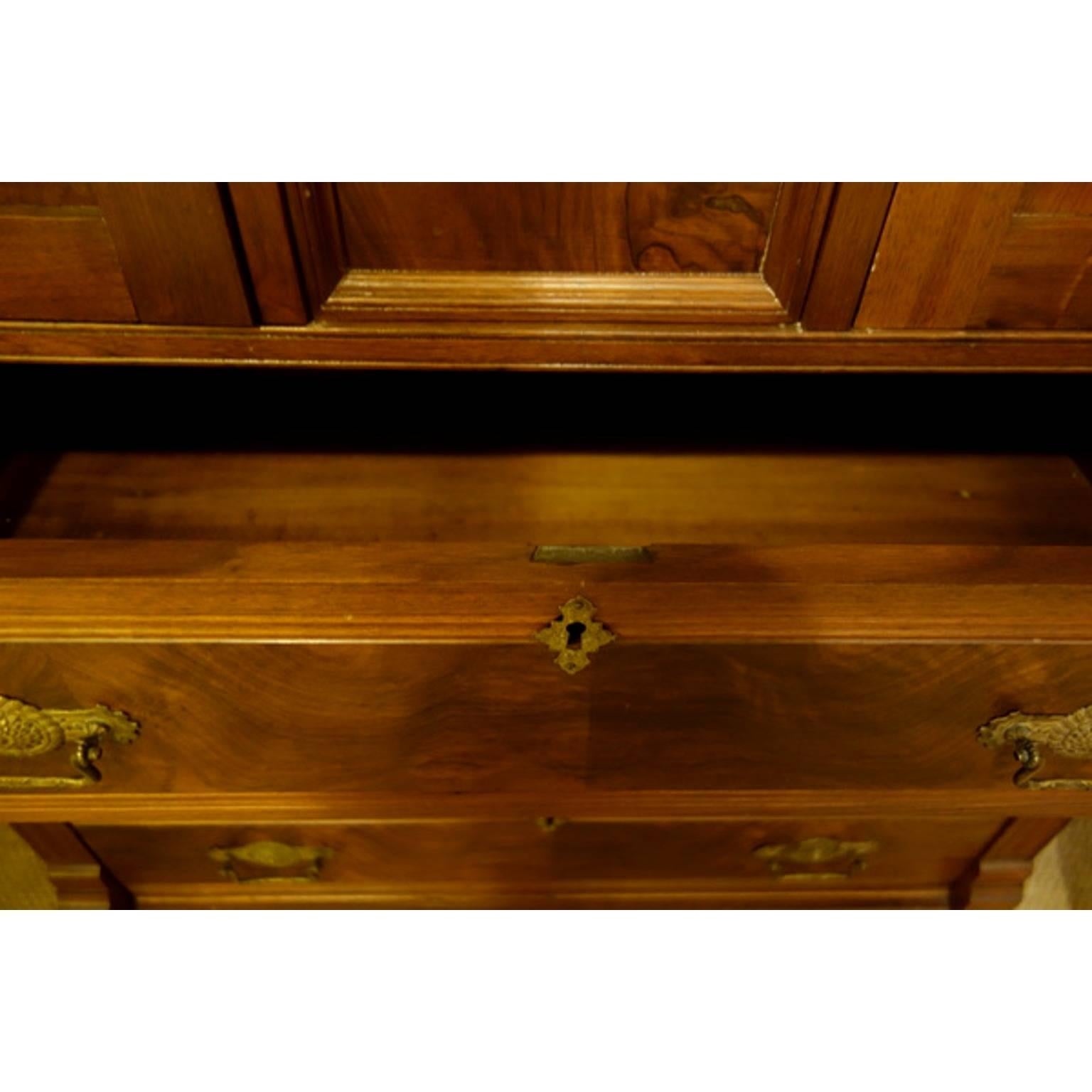 19th Century Victorian Dresser For Sale 1