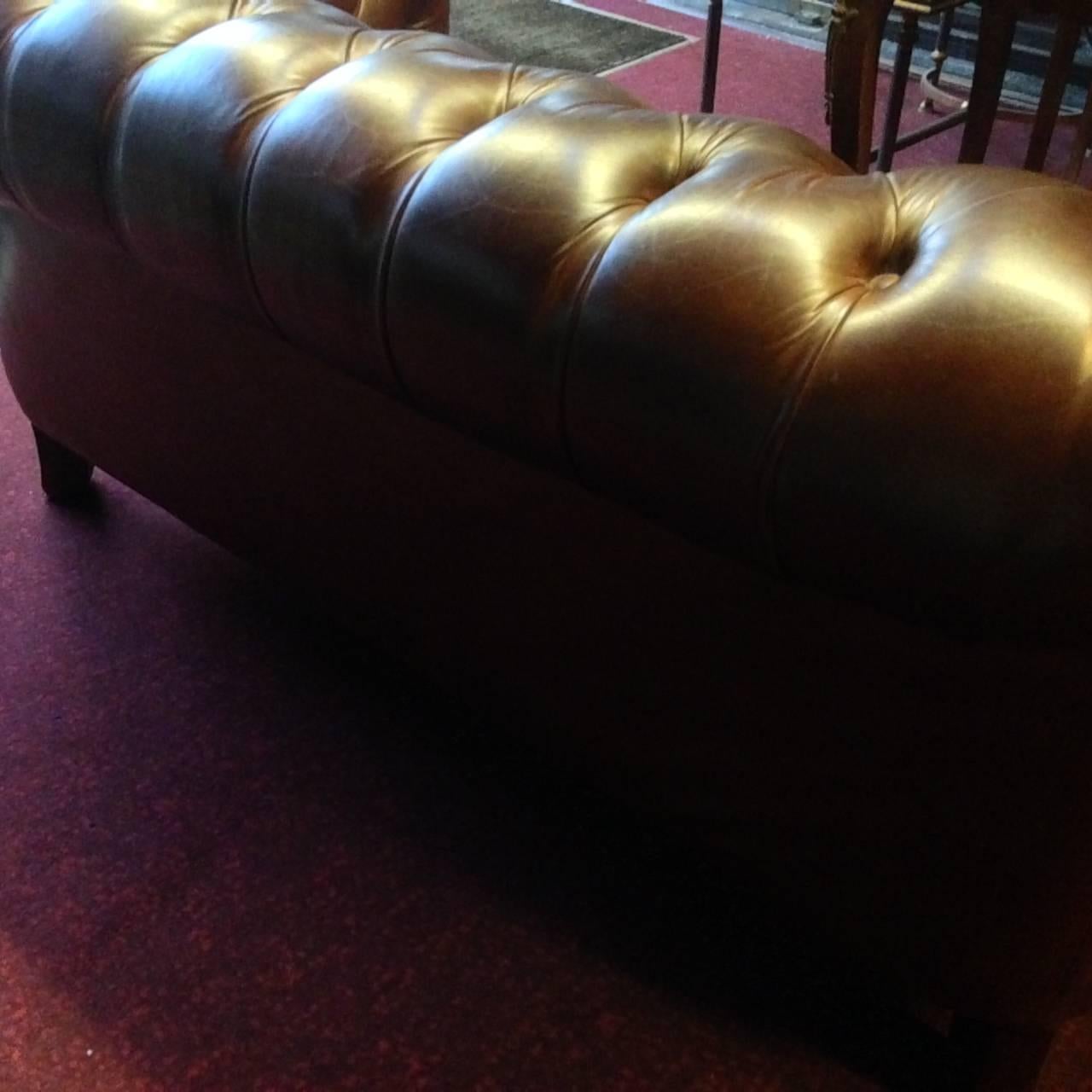 20th Century Chesterfield Sofa For Sale 1