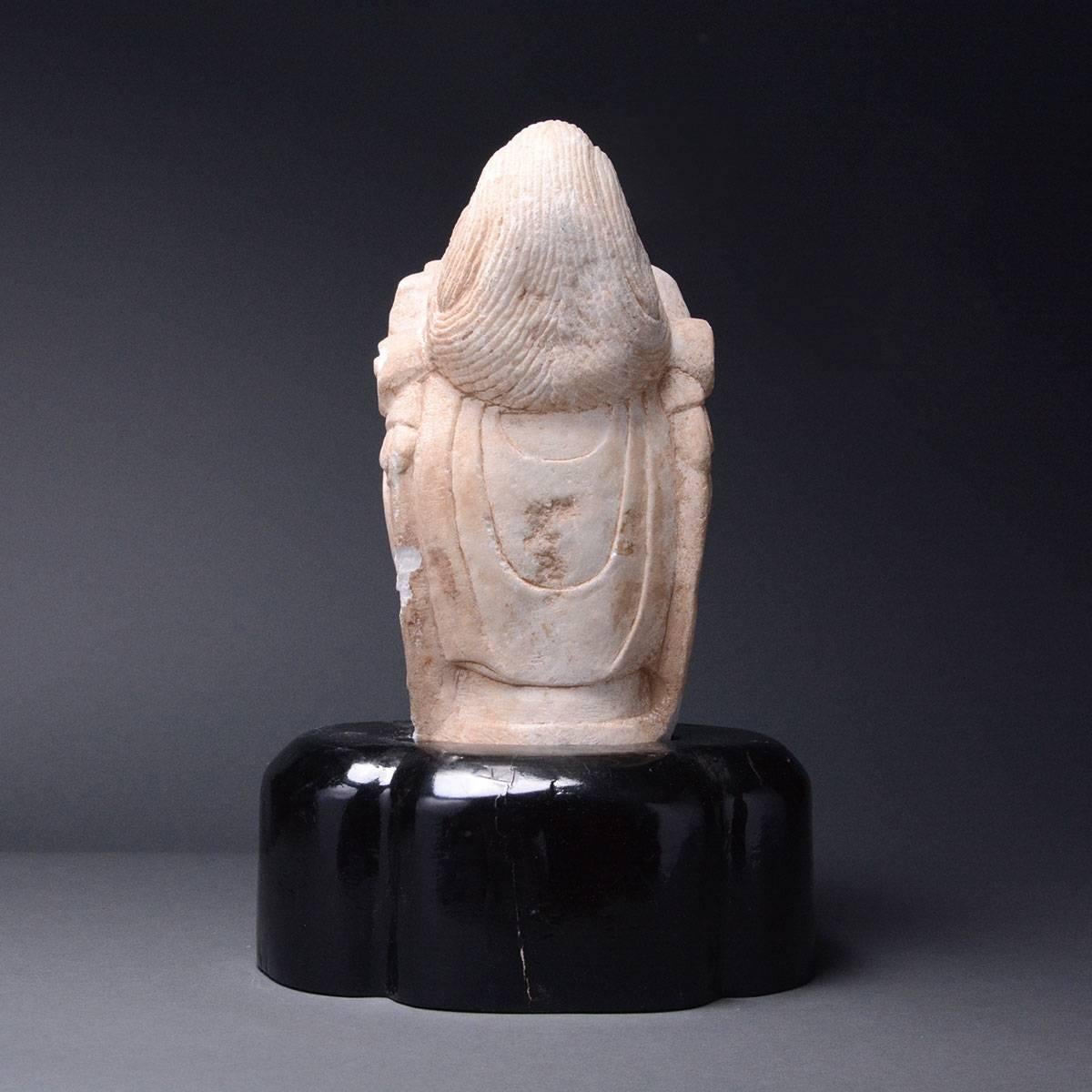 18th Century Burmese Carved Marble Head of Guanyin For Sale 1