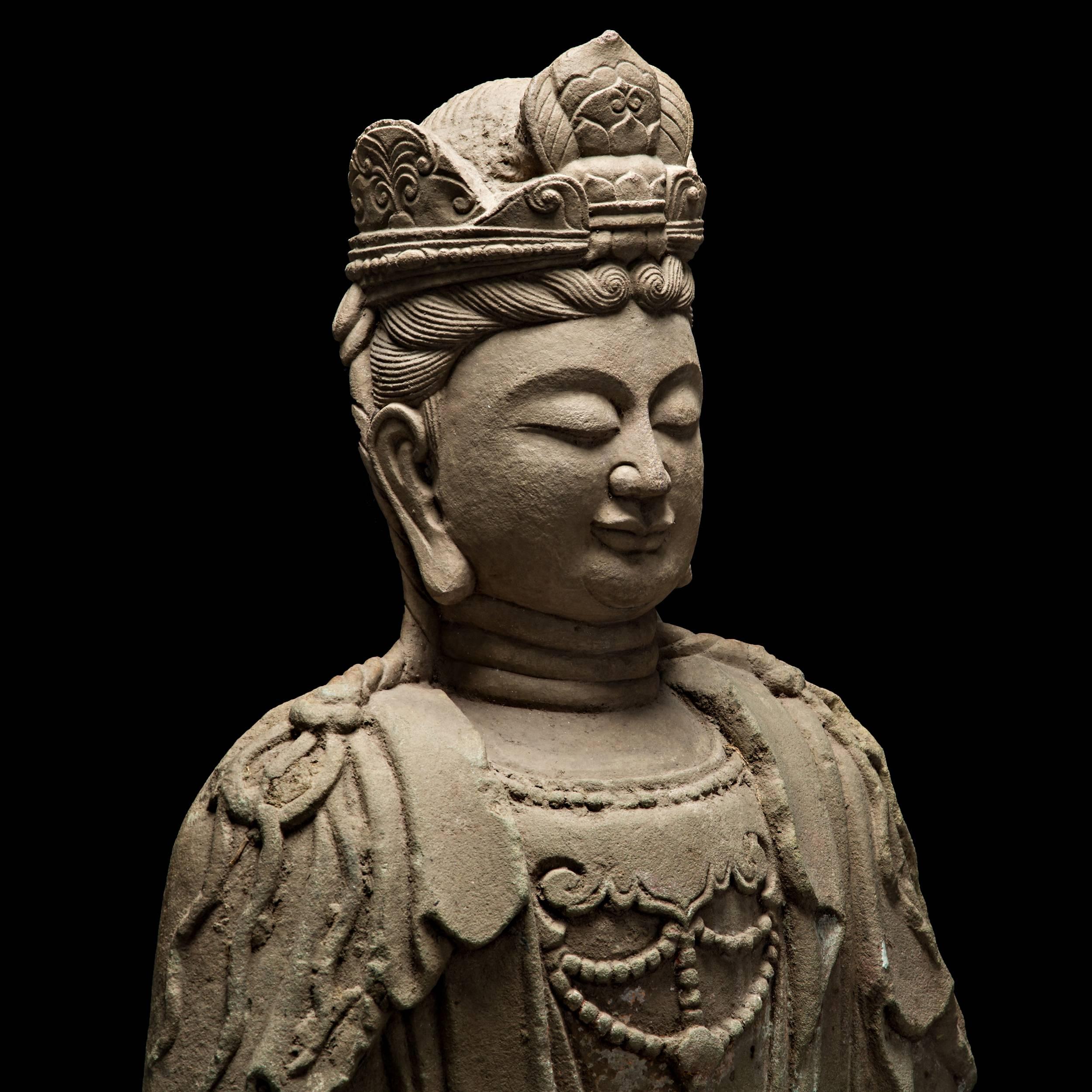 Chinese Ming Dynasty Seated Sculpture of Maitreya For Sale