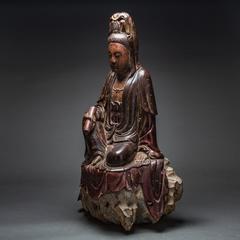 Ming Dynasty Lackierte Wood Guanyin