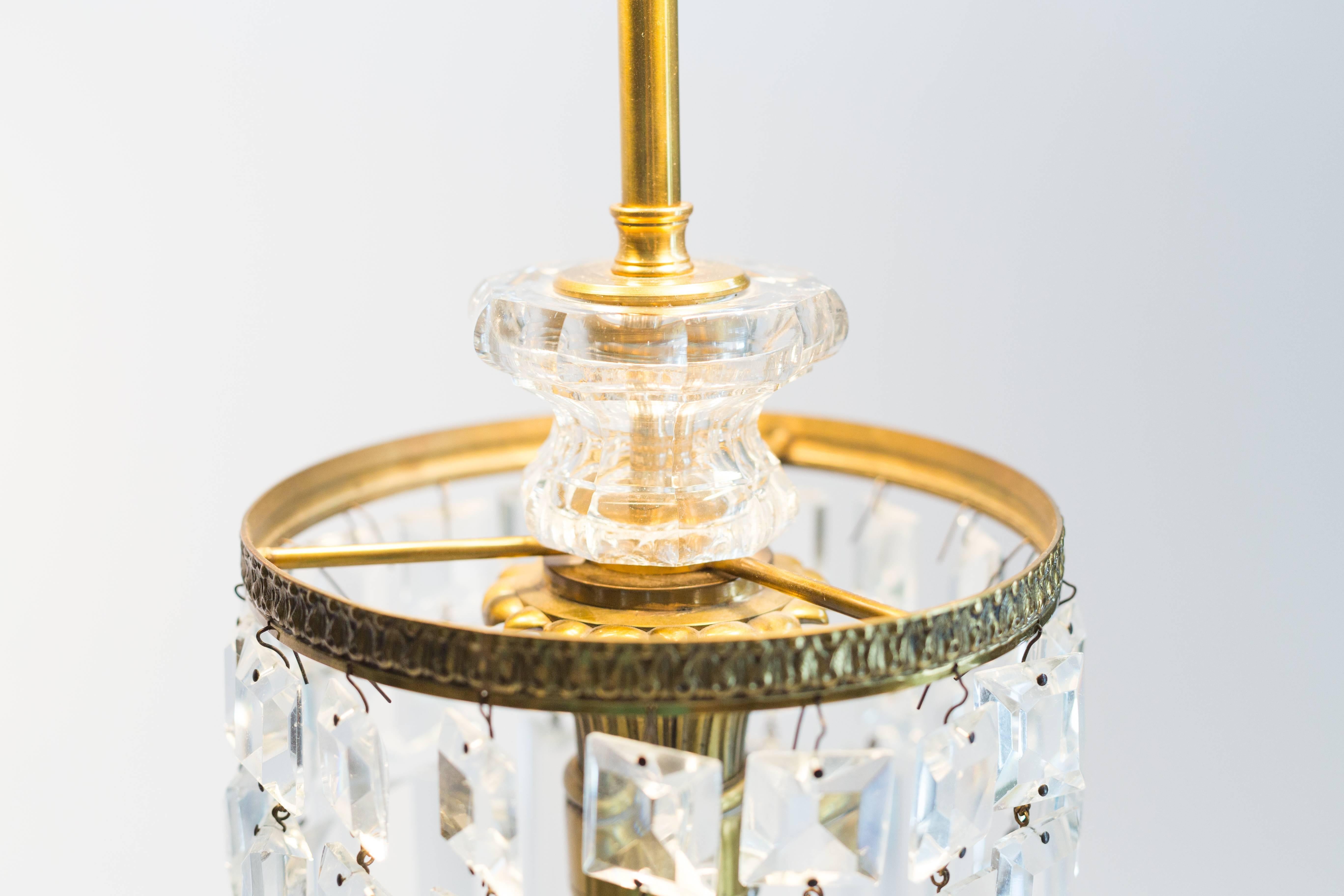 English Crystal Column Lamp with Custom Silk Shade For Sale 3