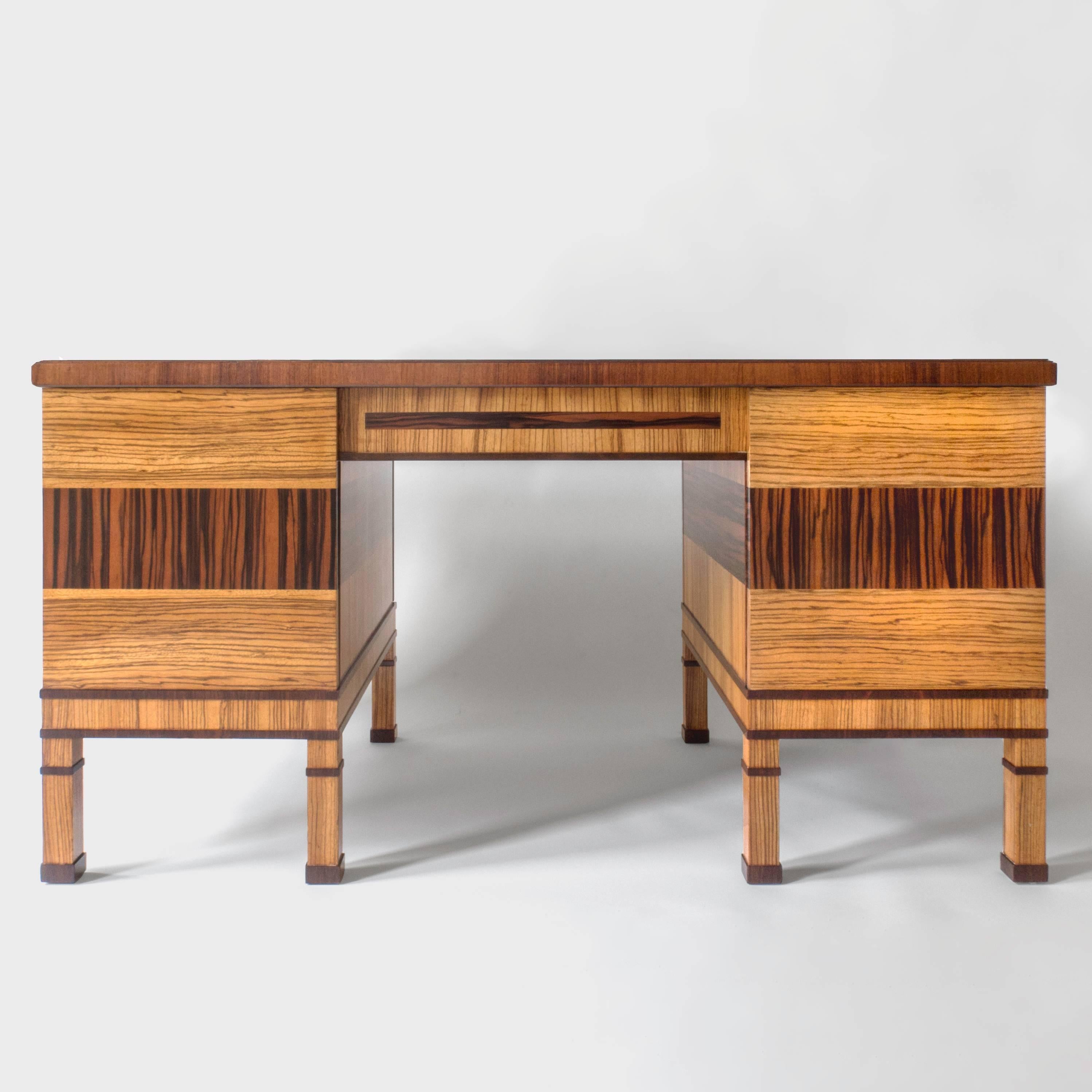 Förenade Möbelfabrikerna, Graphic Swedish Grace Period Exotic Wood Desk In Good Condition In Philadelphia, PA