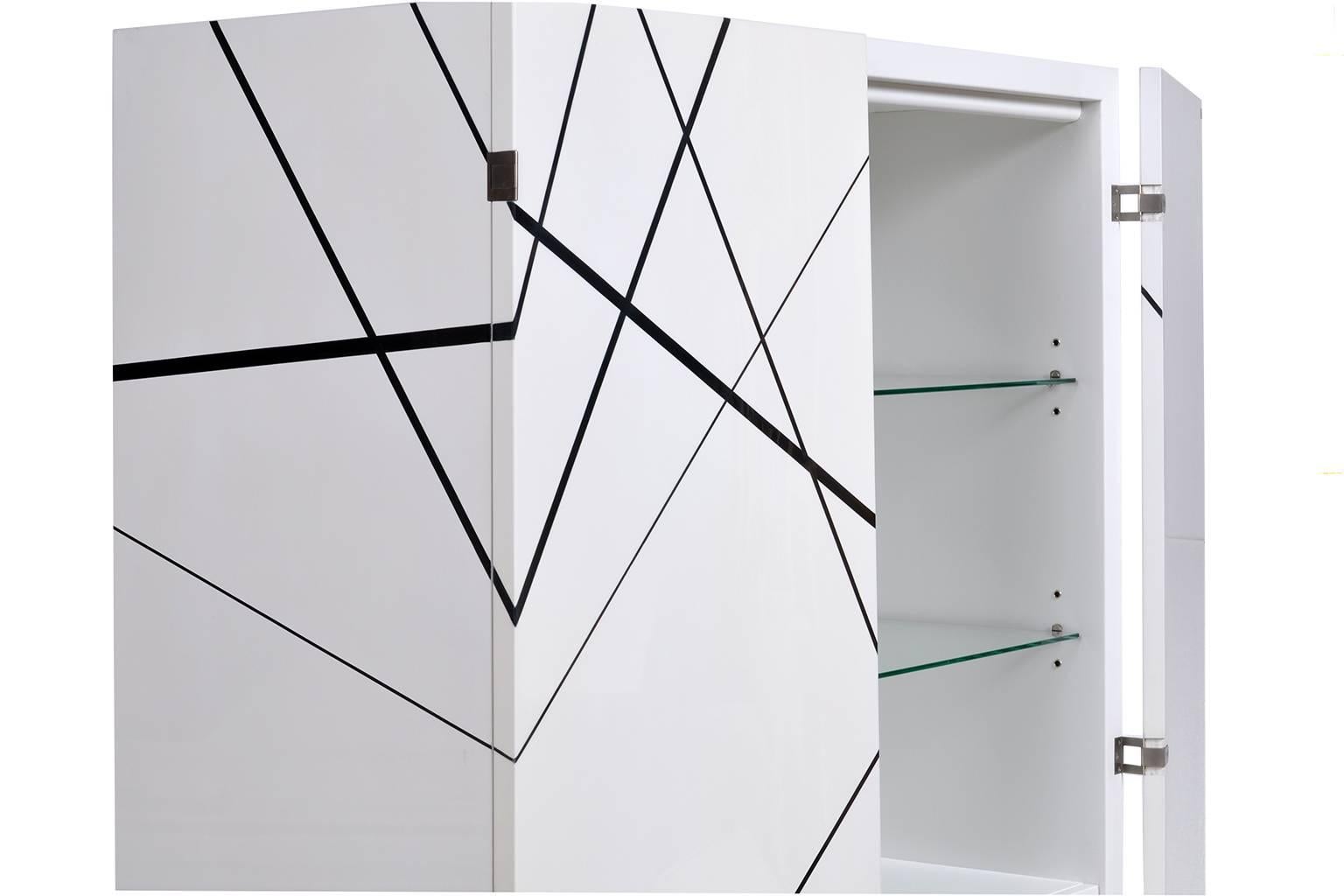 Ray Cabinet in Gloss White Lacquer and Ebony Inlay by Newell Design Studio In New Condition For Sale In Orange, CA