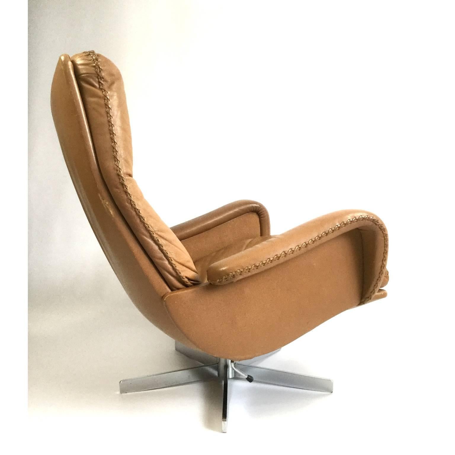 Leather Pair of De Sede S231 James Bond Armchairs with Ottoman, 1960s For Sale