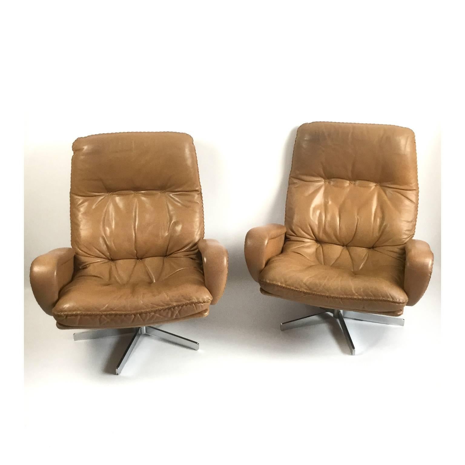 Paire de fauteuils De Sede S231 James Bond avec pouf, années 1960 en vente 3
