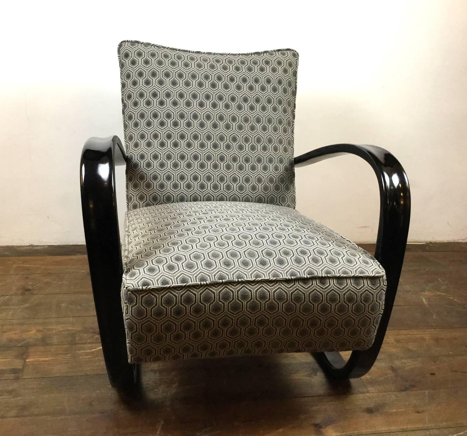 Fabric Jindrich Halabala pair of lounge chairs H269 For Sale