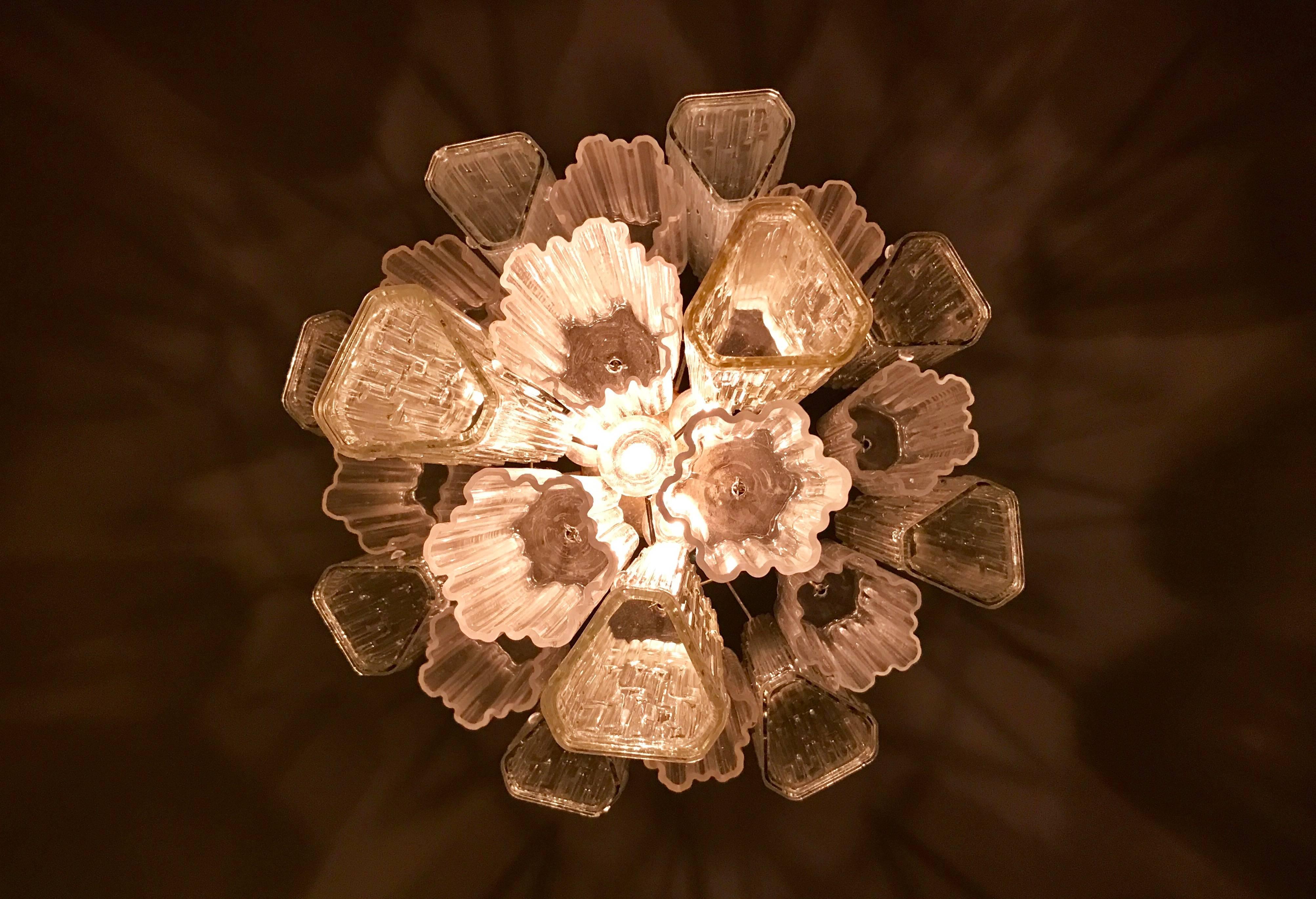 Murano Glass Chandelier in Italy For Sale 1
