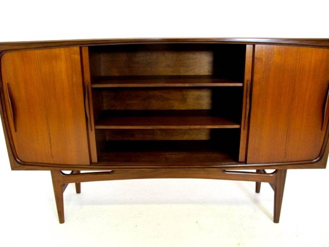 Scandinavian Modern Very Nice Sideboard in Teak with Sliding Doors