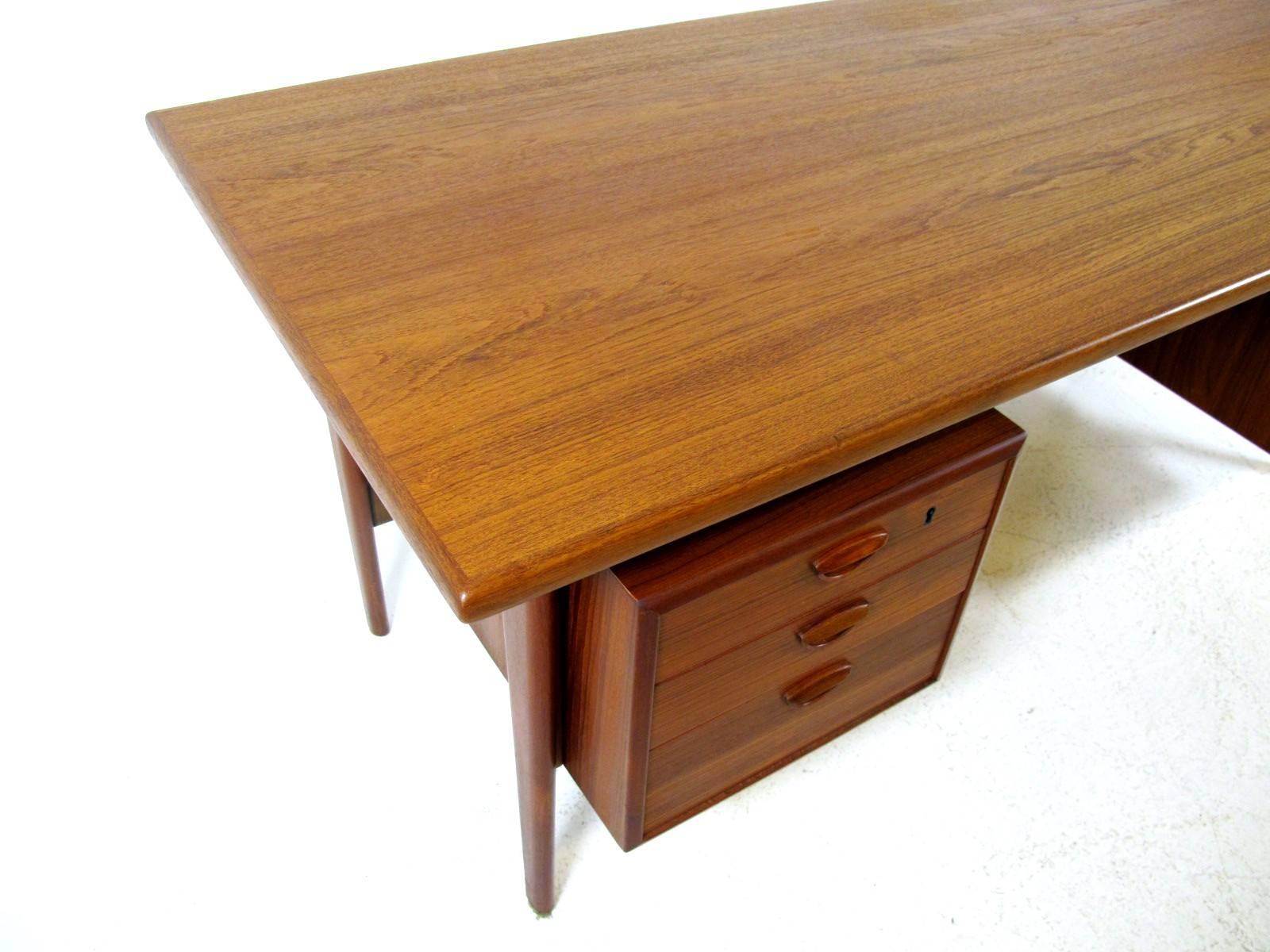 Mid-20th Century Free Standing Executive Desk with a Floating Top Designed by Kai Kristiansen