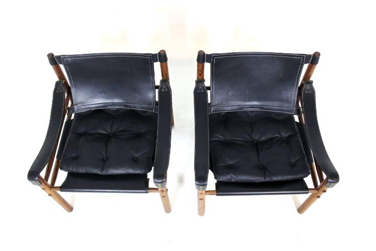 Pair of Sirocco Safari Chair by Arne Norell in Rosewood and Black Leather In Excellent Condition In Helsingborg, SE