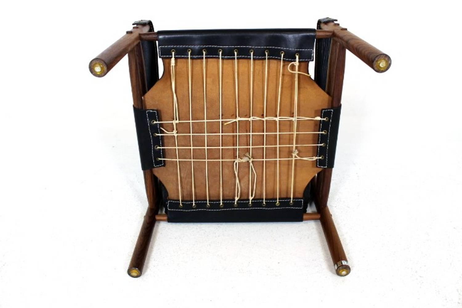 Pair of Sirocco Safari Chair by Arne Norell in Rosewood and Black Leather 3