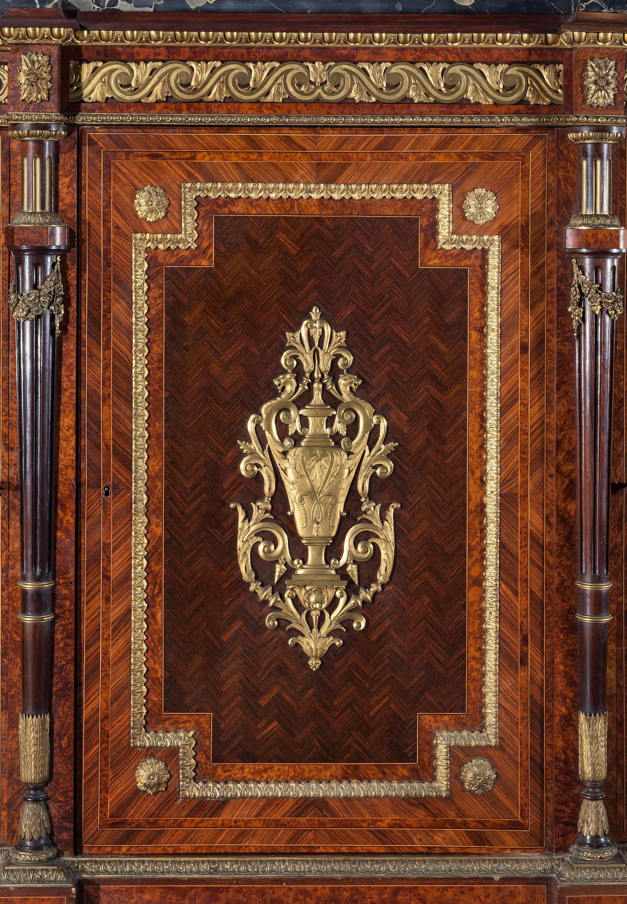 Pair of Mid-19th Century French Inlay Cabinet, Napoleon III In Excellent Condition For Sale In Milan, IT