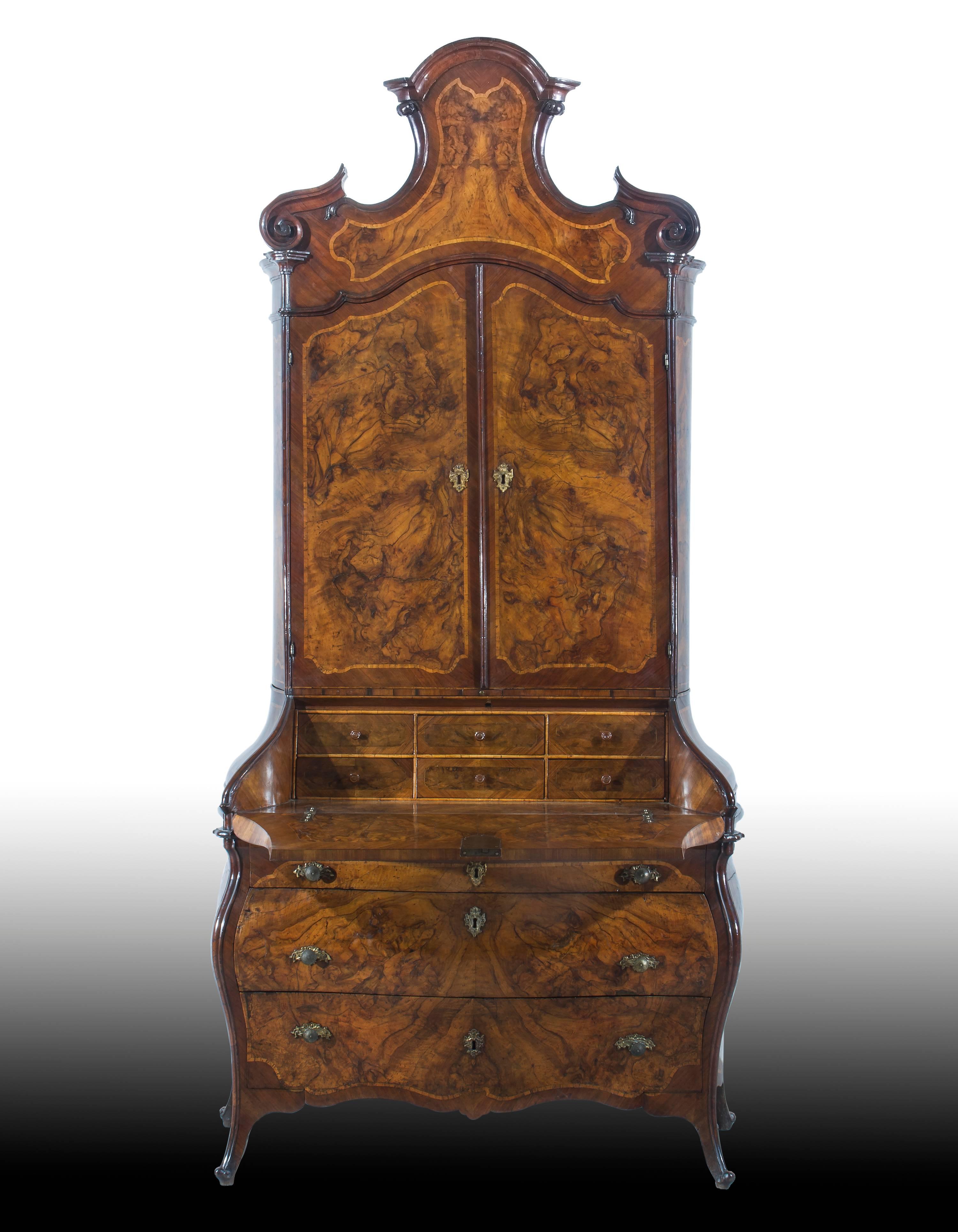 Louis XV 18th Century Lombard Walnut Bureau Cabinet For Sale