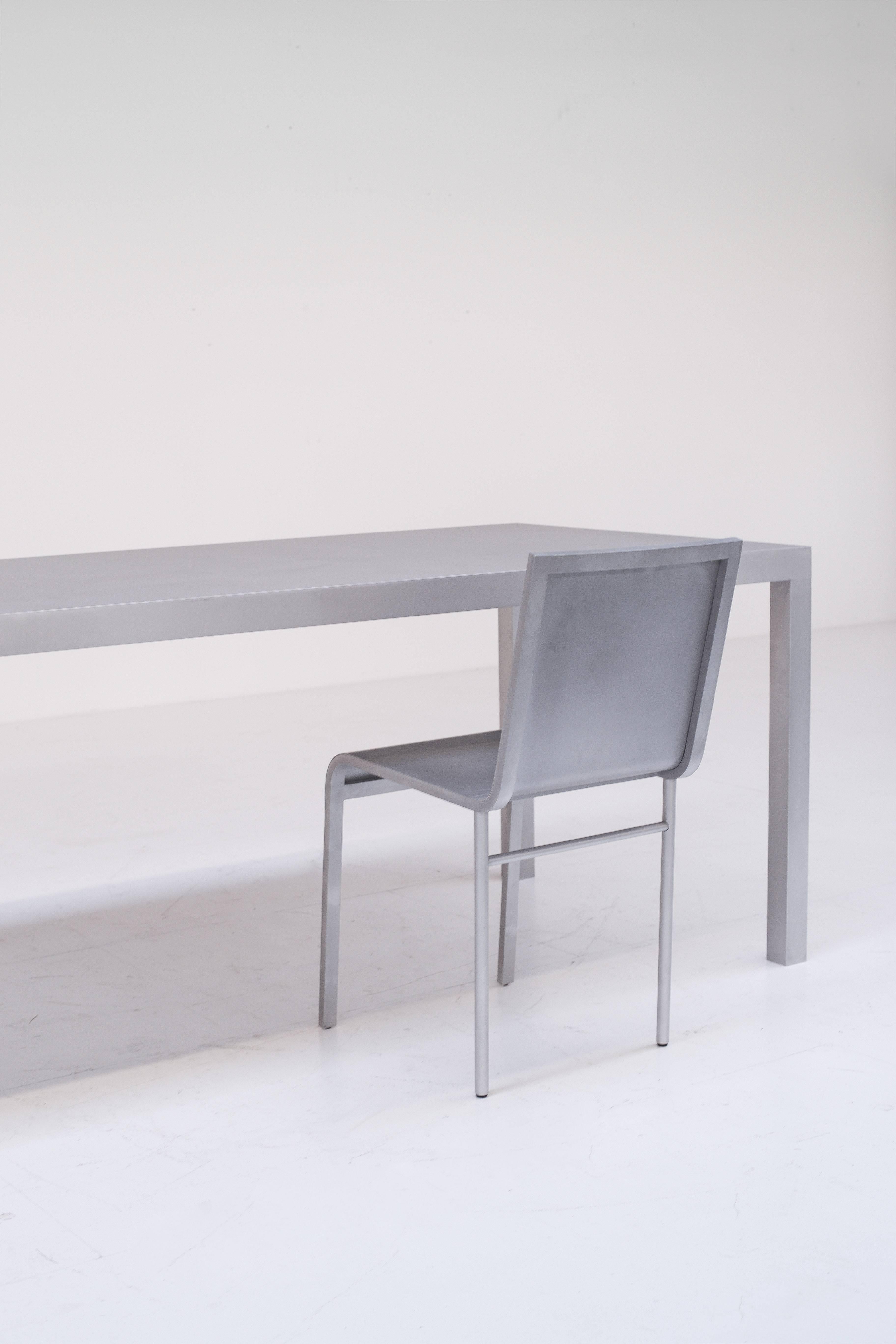 Dining table, entirely made out of aluminium, 1990s.
Purchased by the previous owner at Top Mouton, early production.
A very recognizable Maarten van Severen piece.