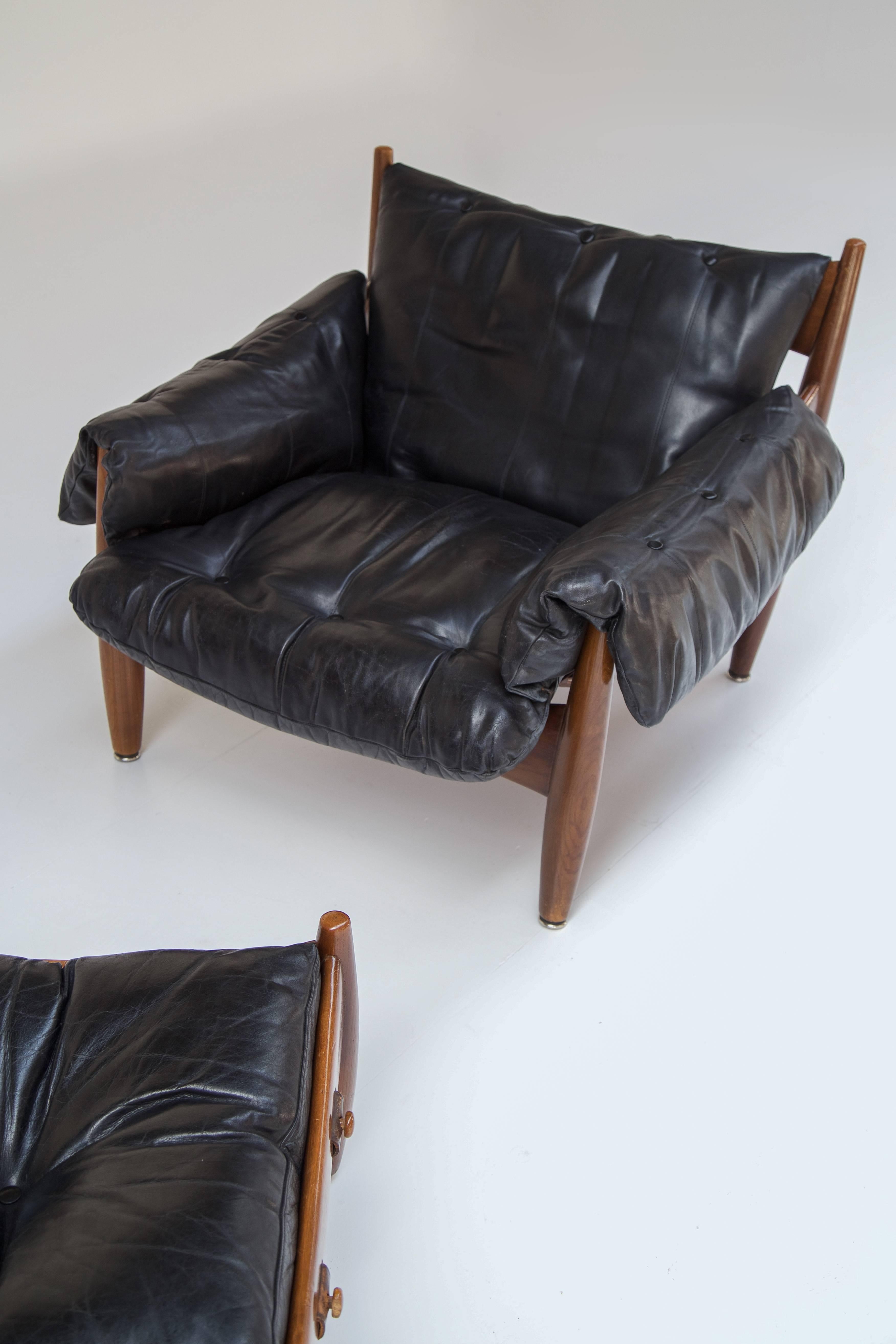 Sheriff Armchair by Sergio Rodrigues In Excellent Condition For Sale In Brugge, BE