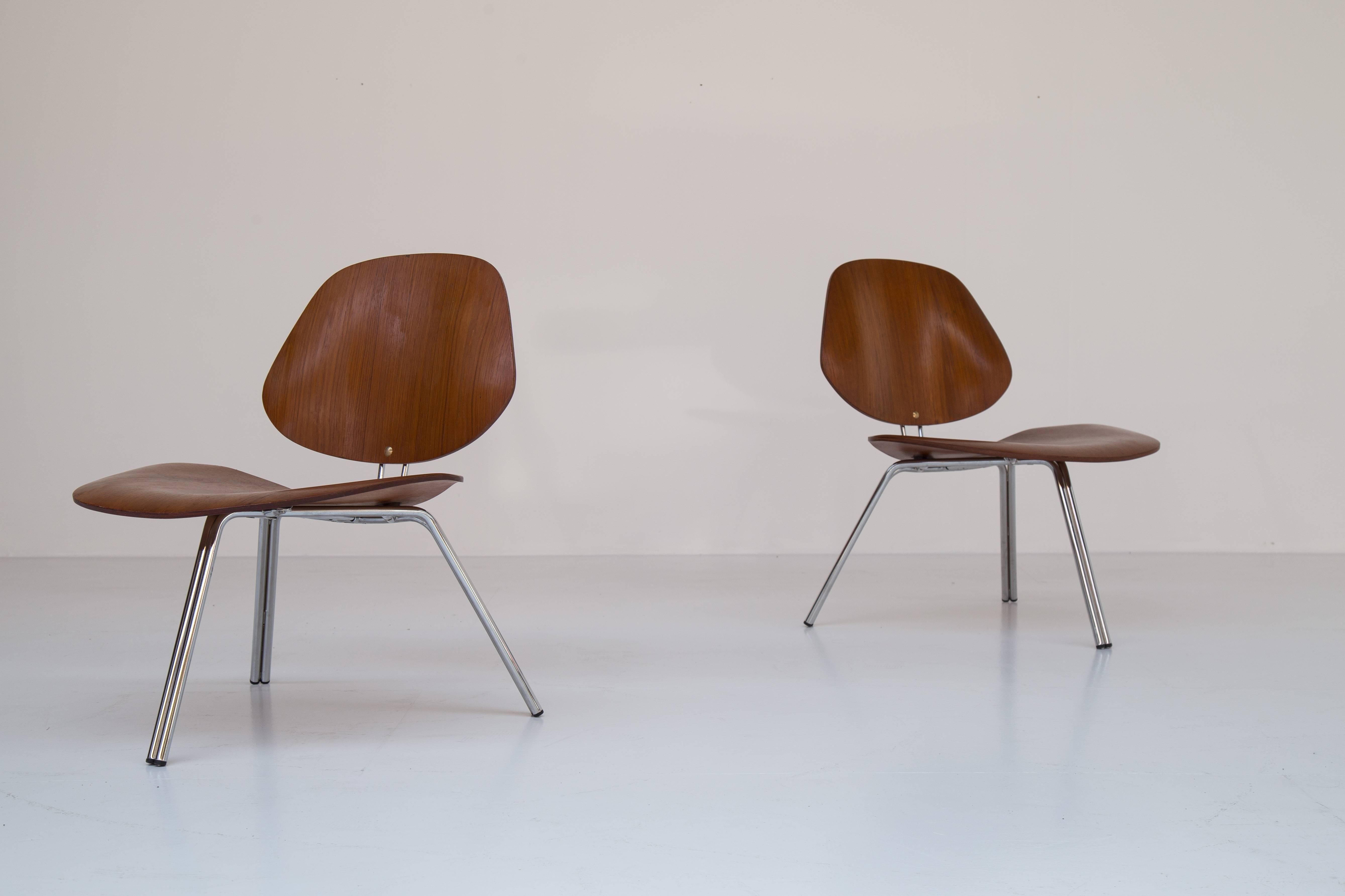 Mid-Century Modern P31 Chairs by Osvaldo Borsani