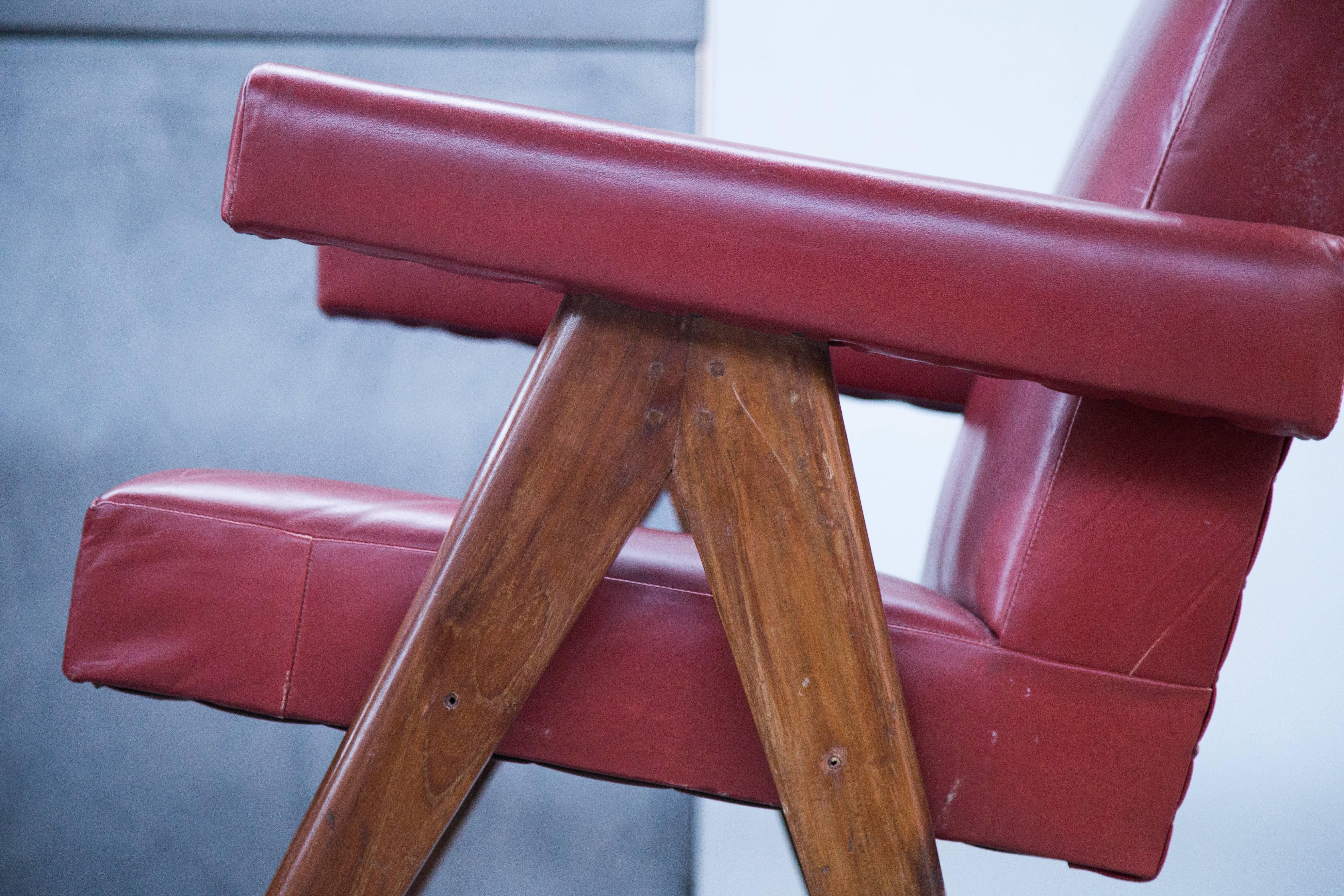 Mid-20th Century Pair of Pierre Jeanneret Chairs For Sale