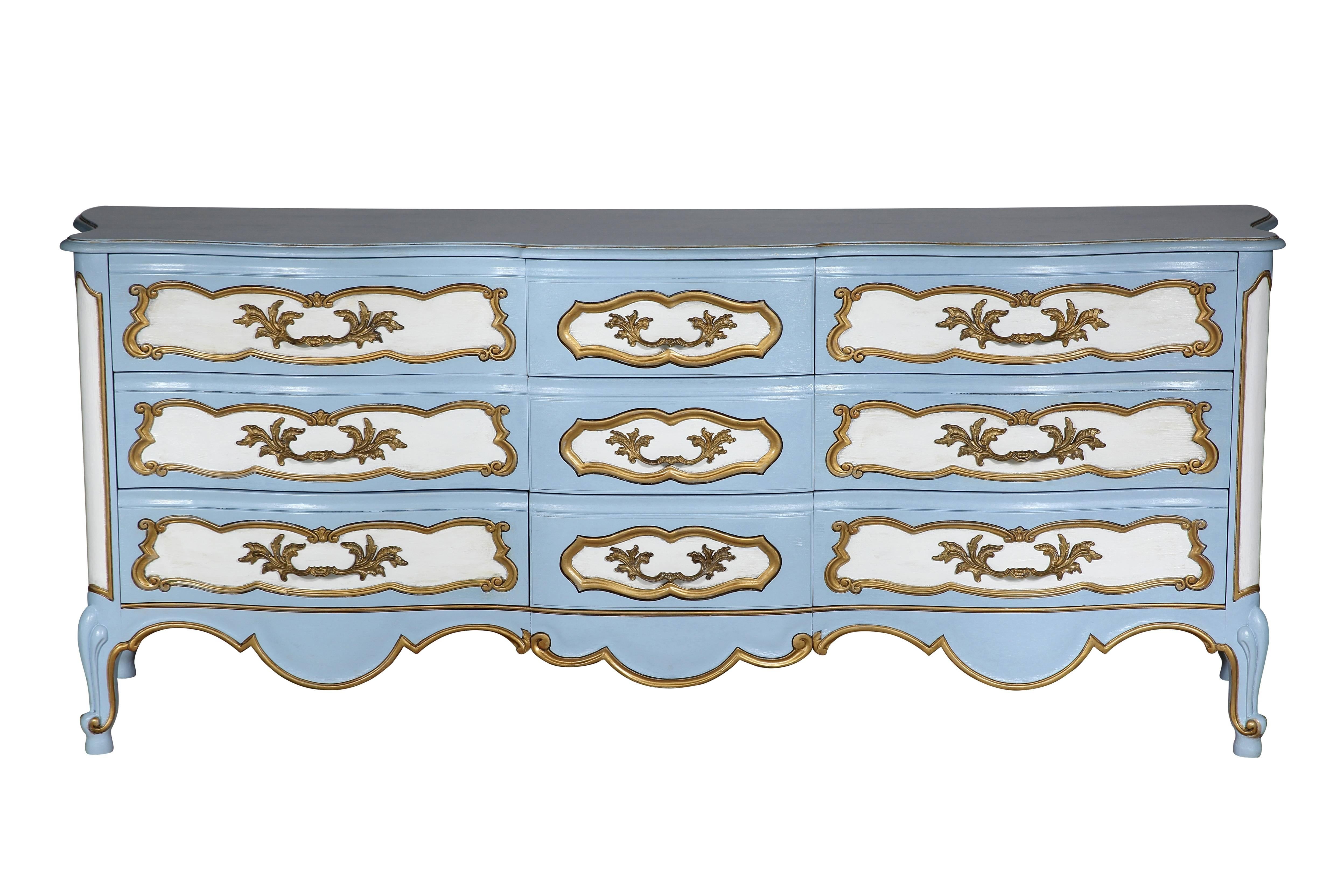 Karges Blue and White French Style Dresser For Sale 1