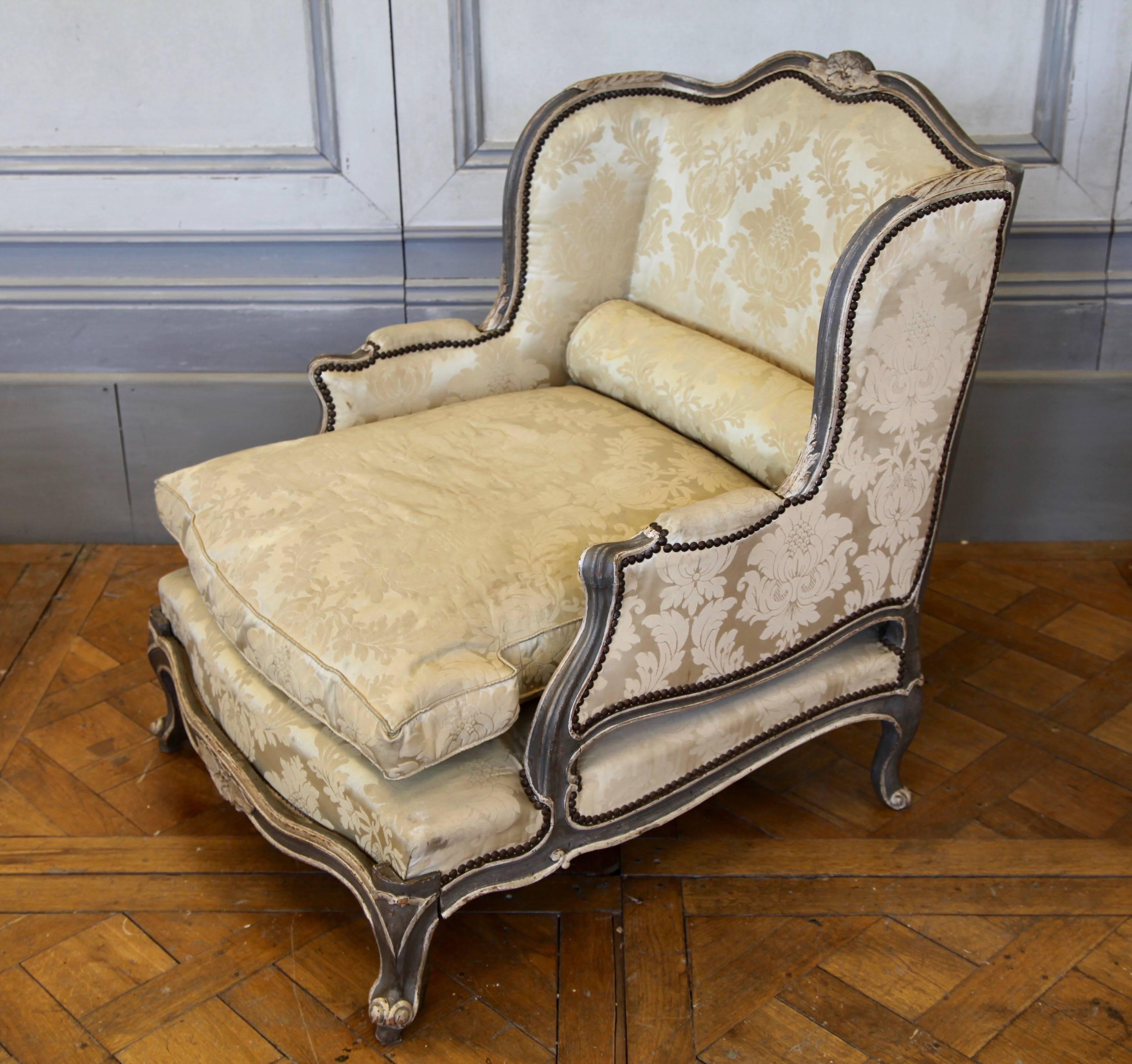 French Unusual 19th Century Louis XV Style Bergère or Duchesse