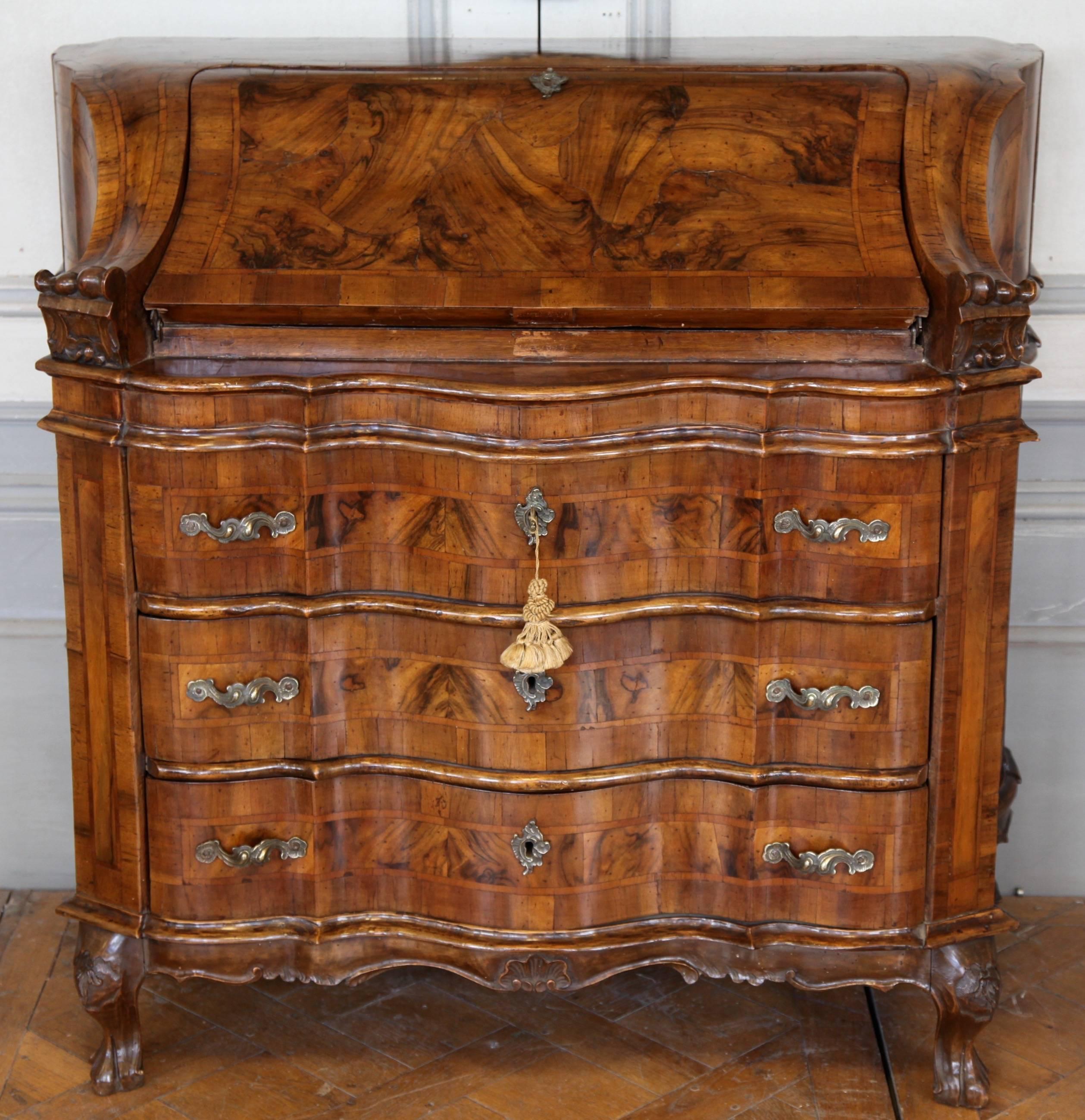 19th century, Italian Scriban ‘writing desk’. Crafted in solid walnut with burr walnut inlay. Beautifully shaped.