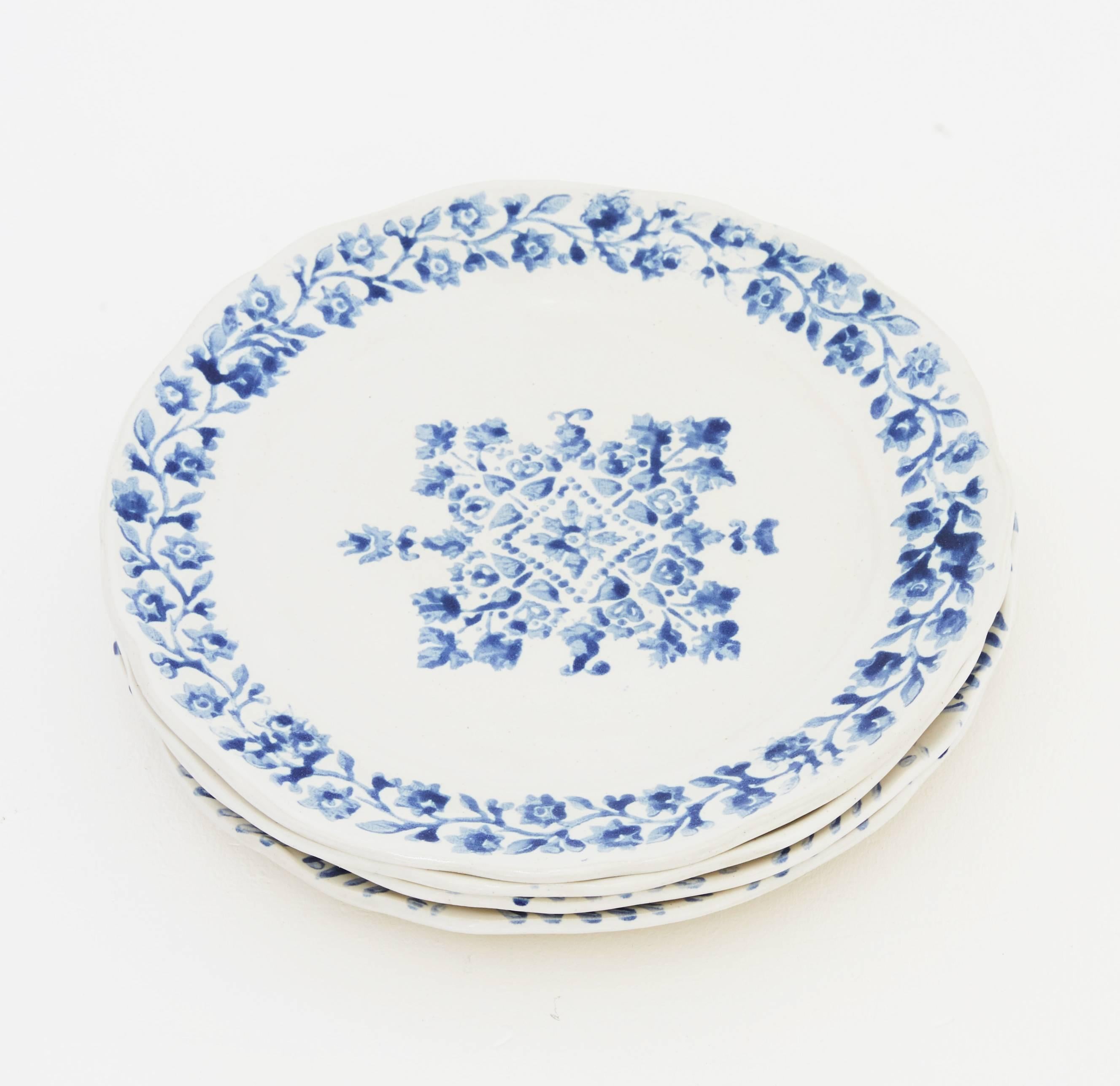 Hungarian Hand-Printed Blue and White Floral Ceramic Dinner Plates, Set of Four For Sale