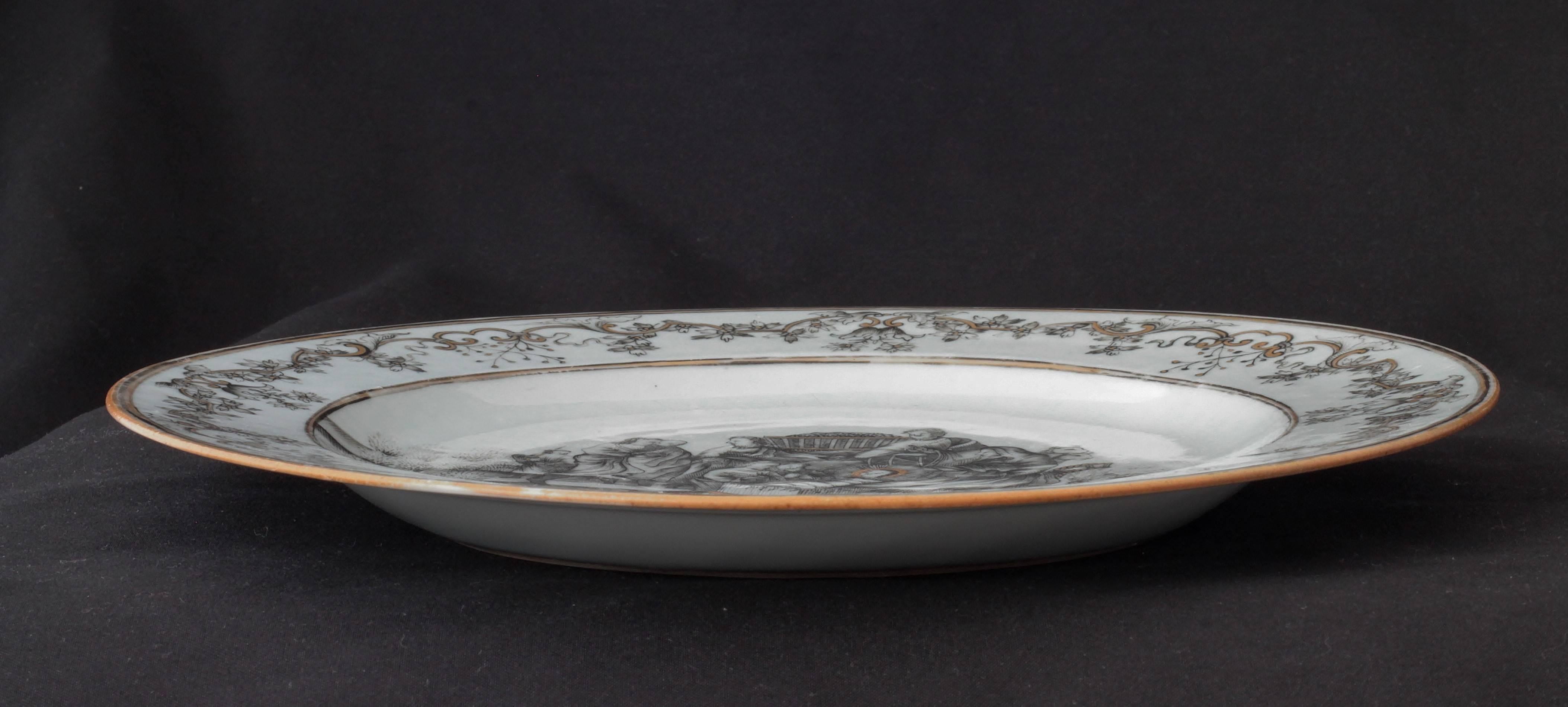 Chinese China Porcelain Plate with the Christmas in Grey and Gold, Qianlong Period For Sale