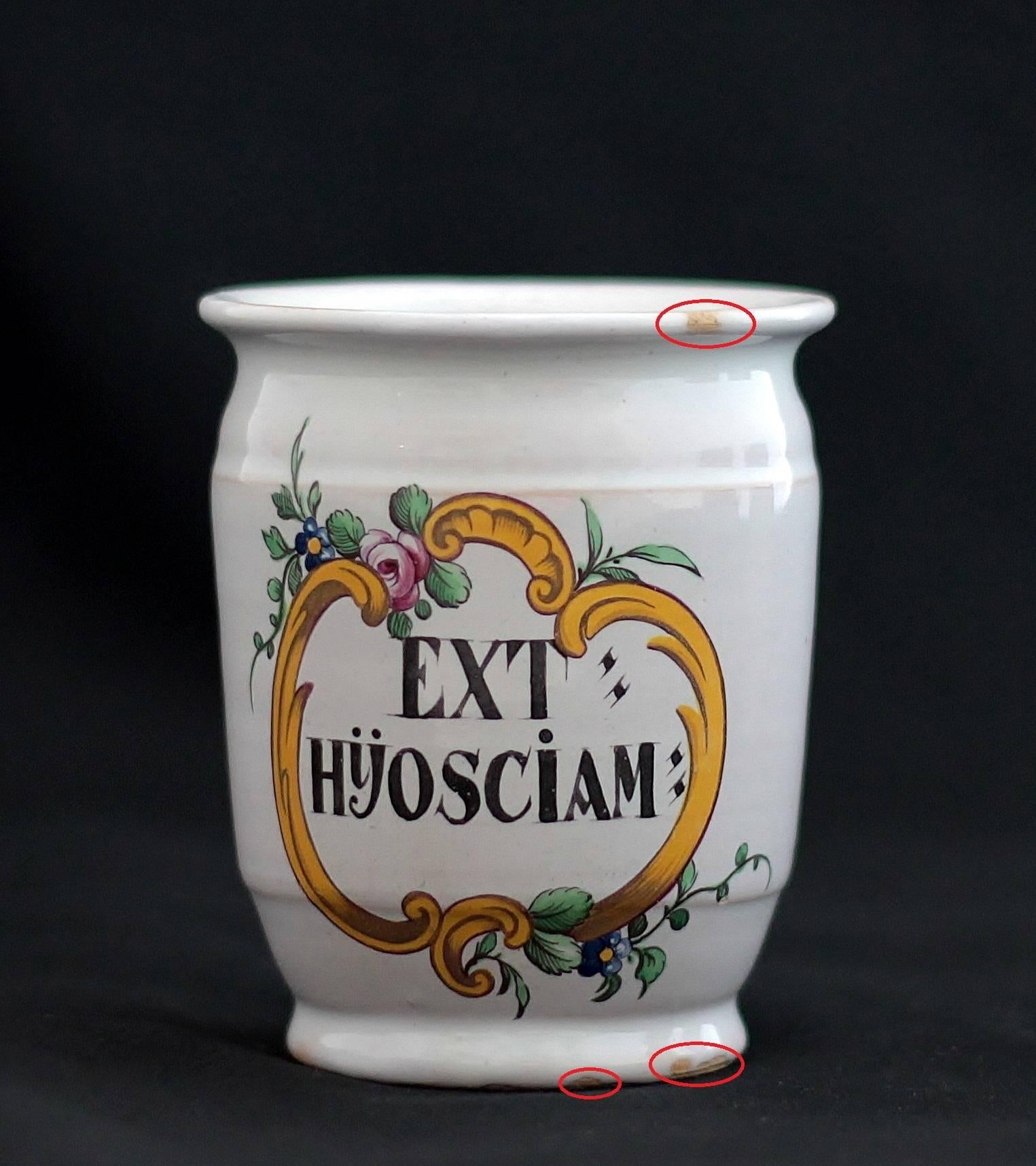 Hagueneau 'France, Est' Faience, Three Pillboxes, 18th Century In Good Condition For Sale In Paris, FR