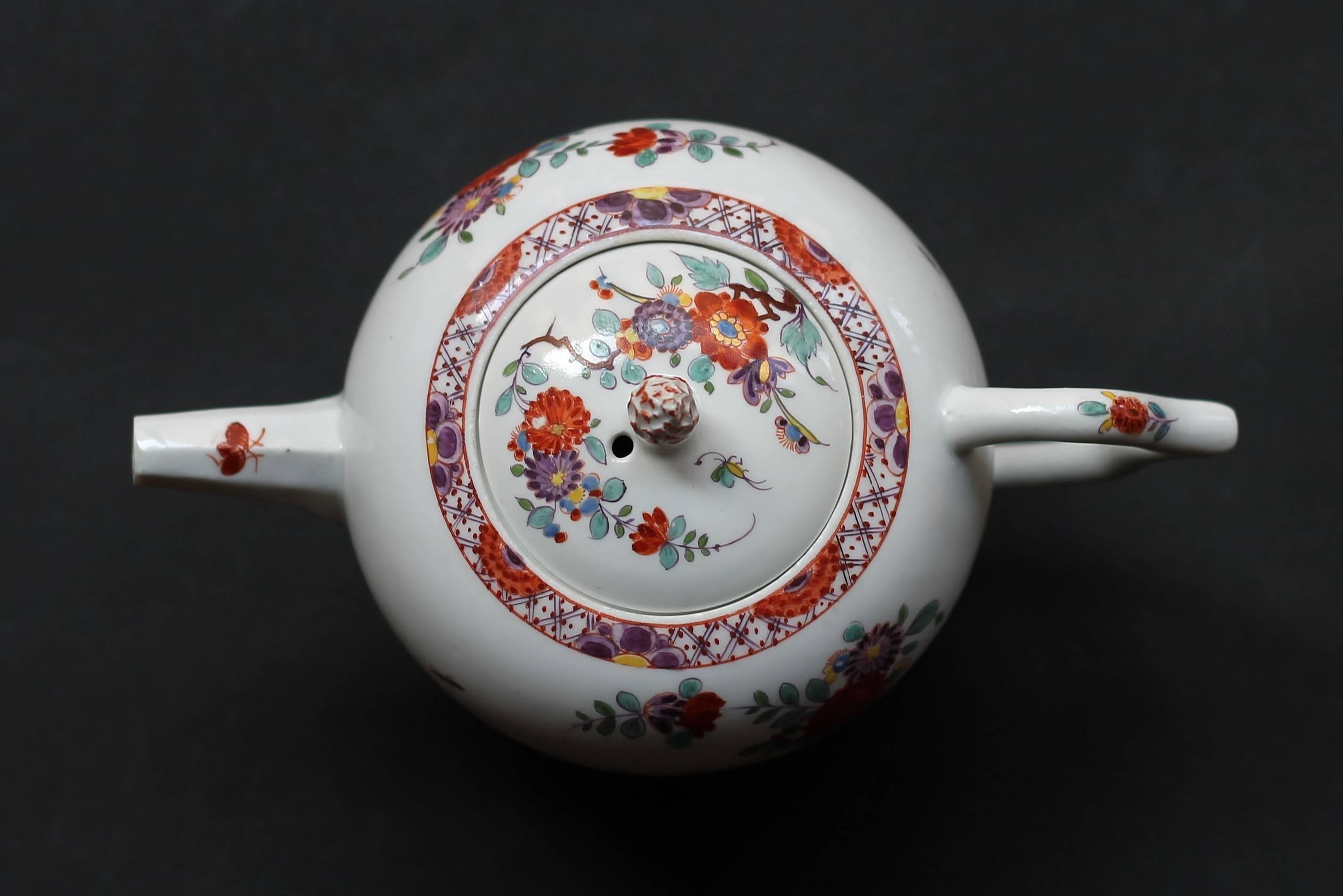 Louis XV Meissen 'Saxe' Porcelain Teapot, circa 1728-1730 For Sale