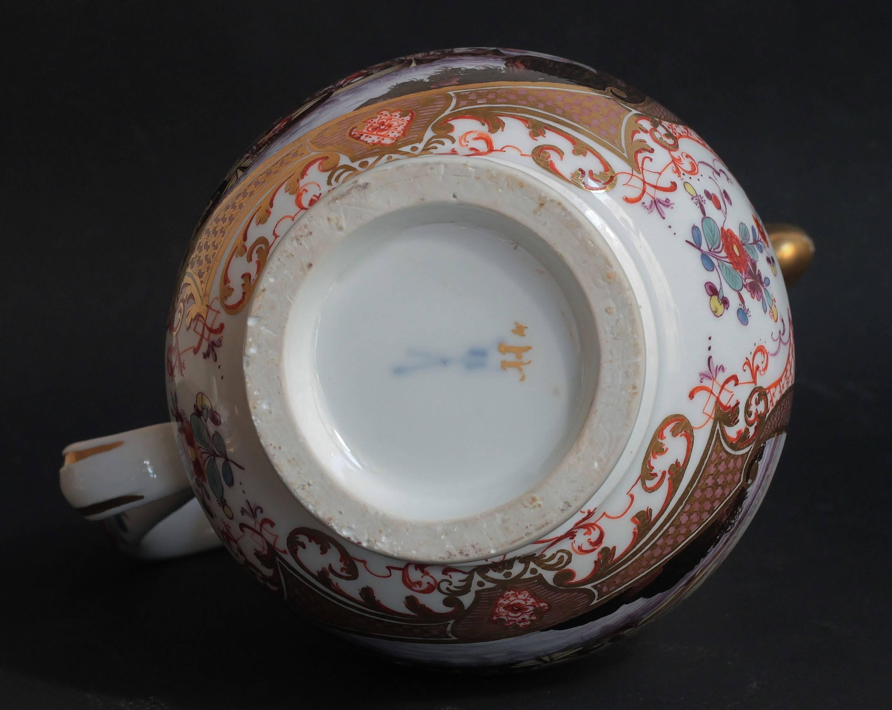 Mid-18th Century Meissen 'Saxe' Porcelain, 18th Century For Sale