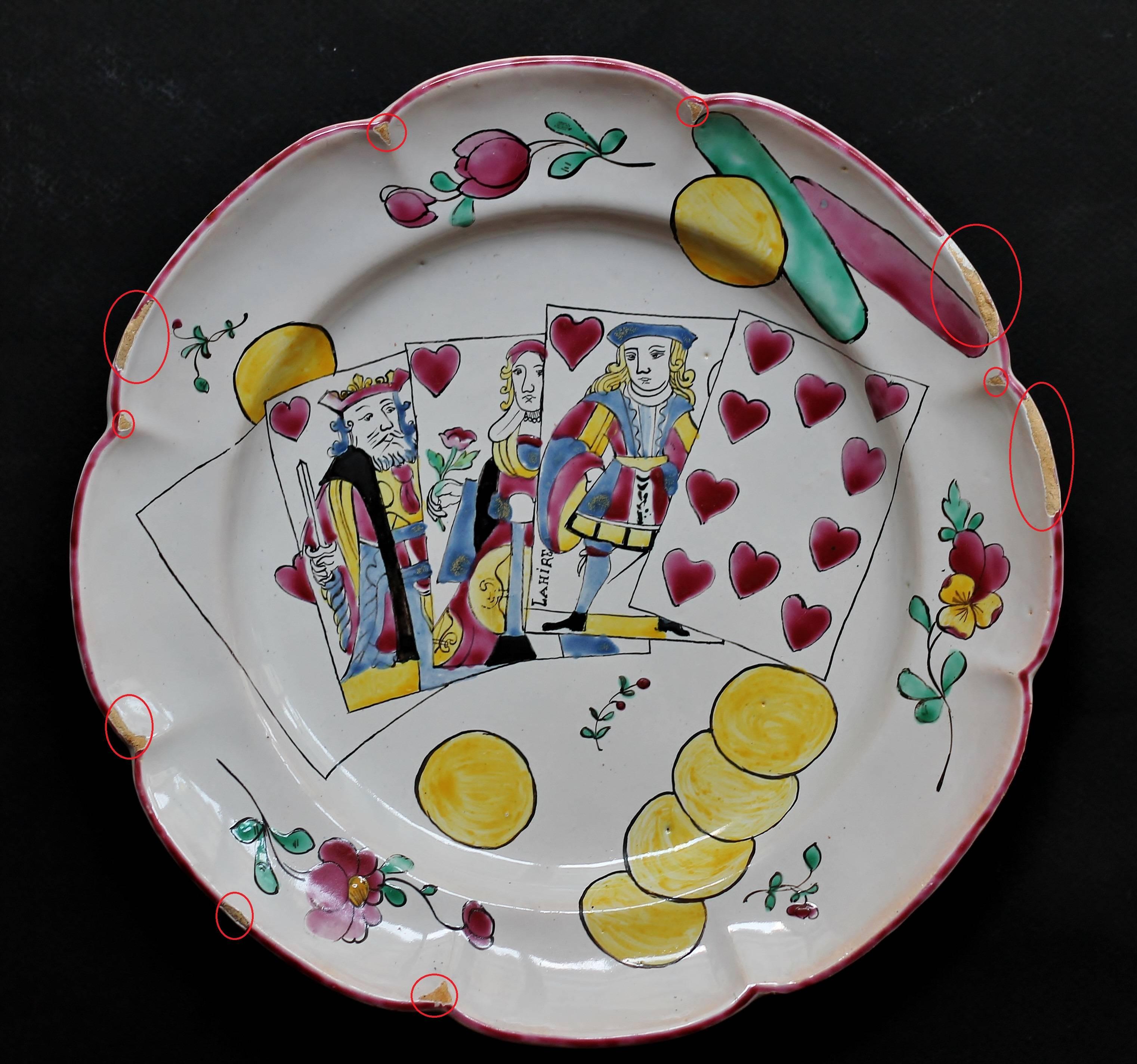 South of France, 18th Century, Plate in Faience with a Royal Flush For Sale 1