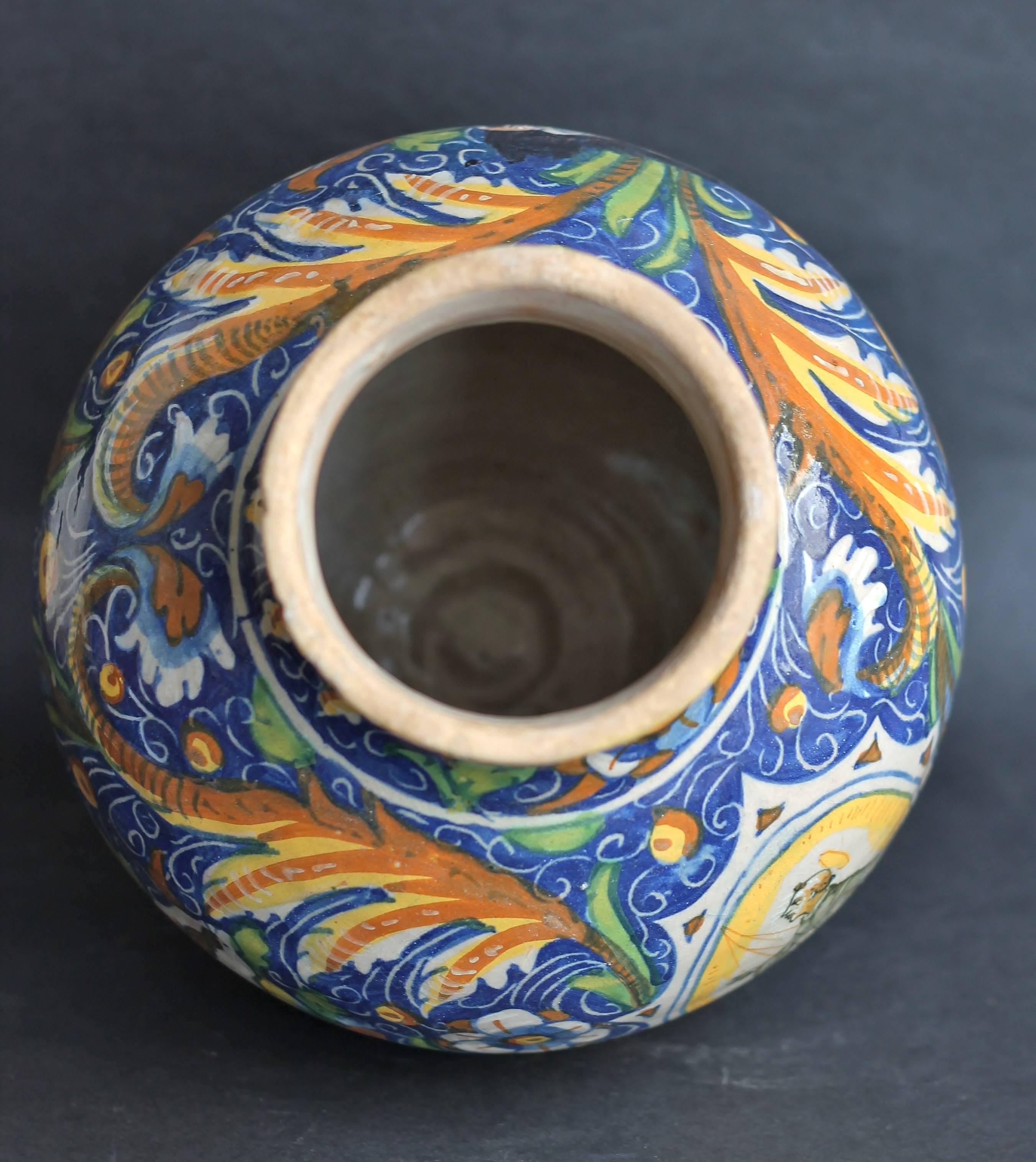 Faience Italy, Venice, 16th Century, Ovoid Vase in Majolica For Sale