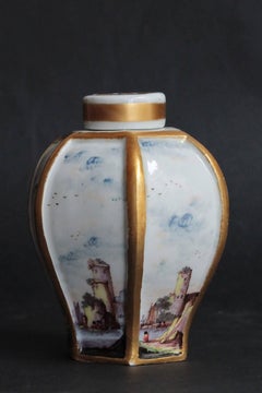 Tea Canister in Porcelain of Meissen, circa 1730-1735