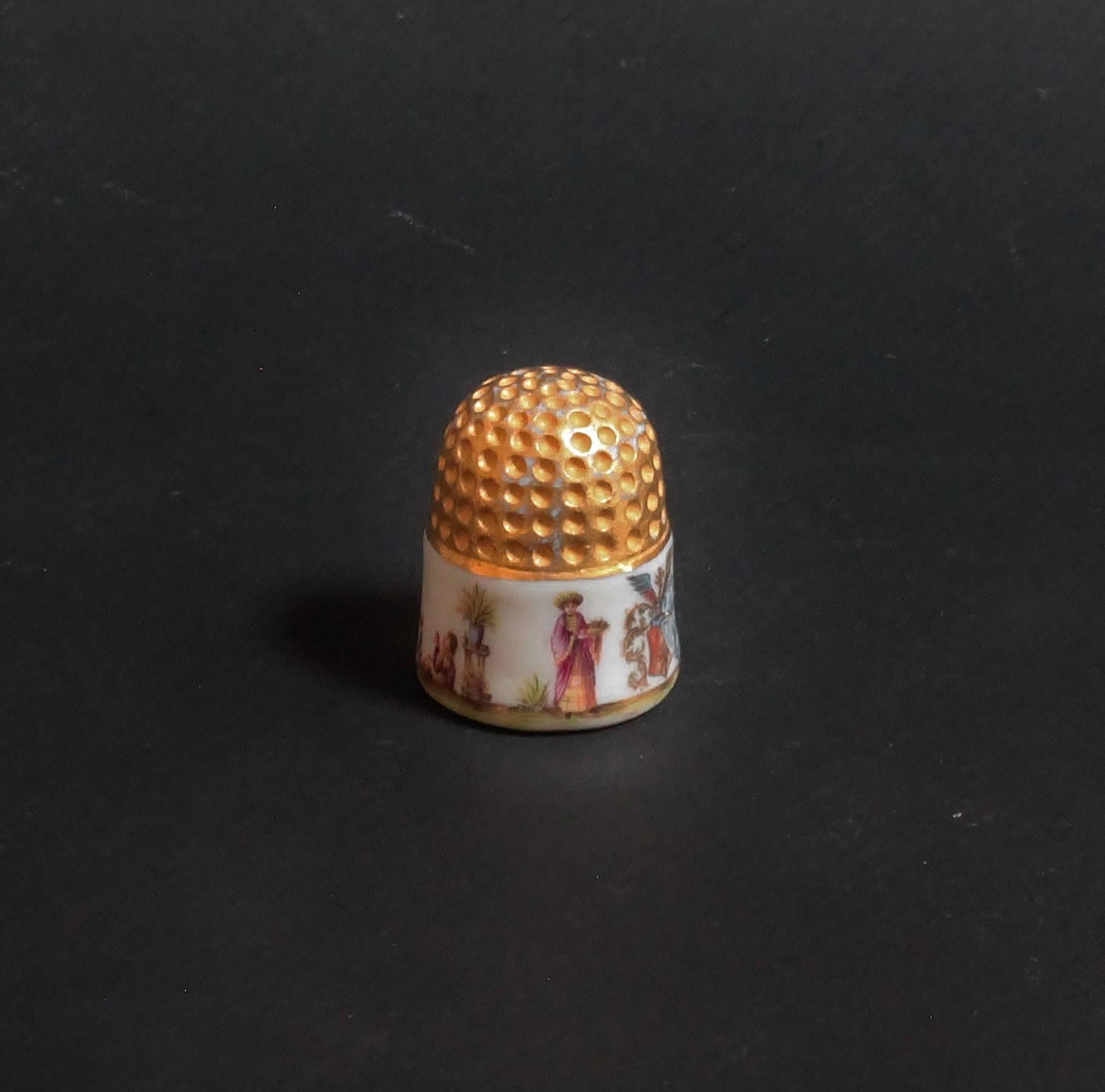 German Meissen Porcelain Thimble with Chinoiserie Scenes, circa 1735-1740