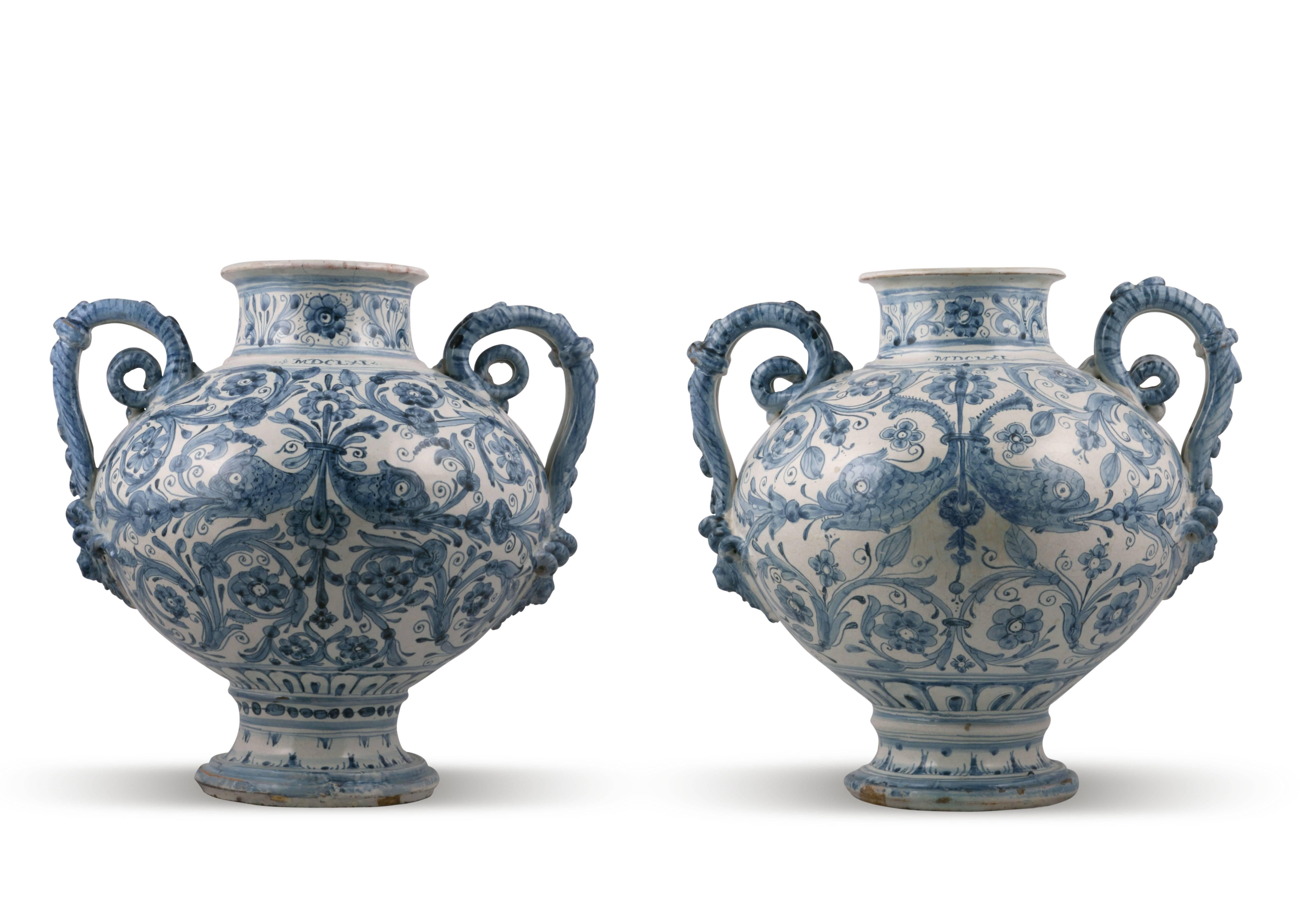 Louis XIV Sienne, Pair of Vases in Faïence Dated 1661, Italy For Sale