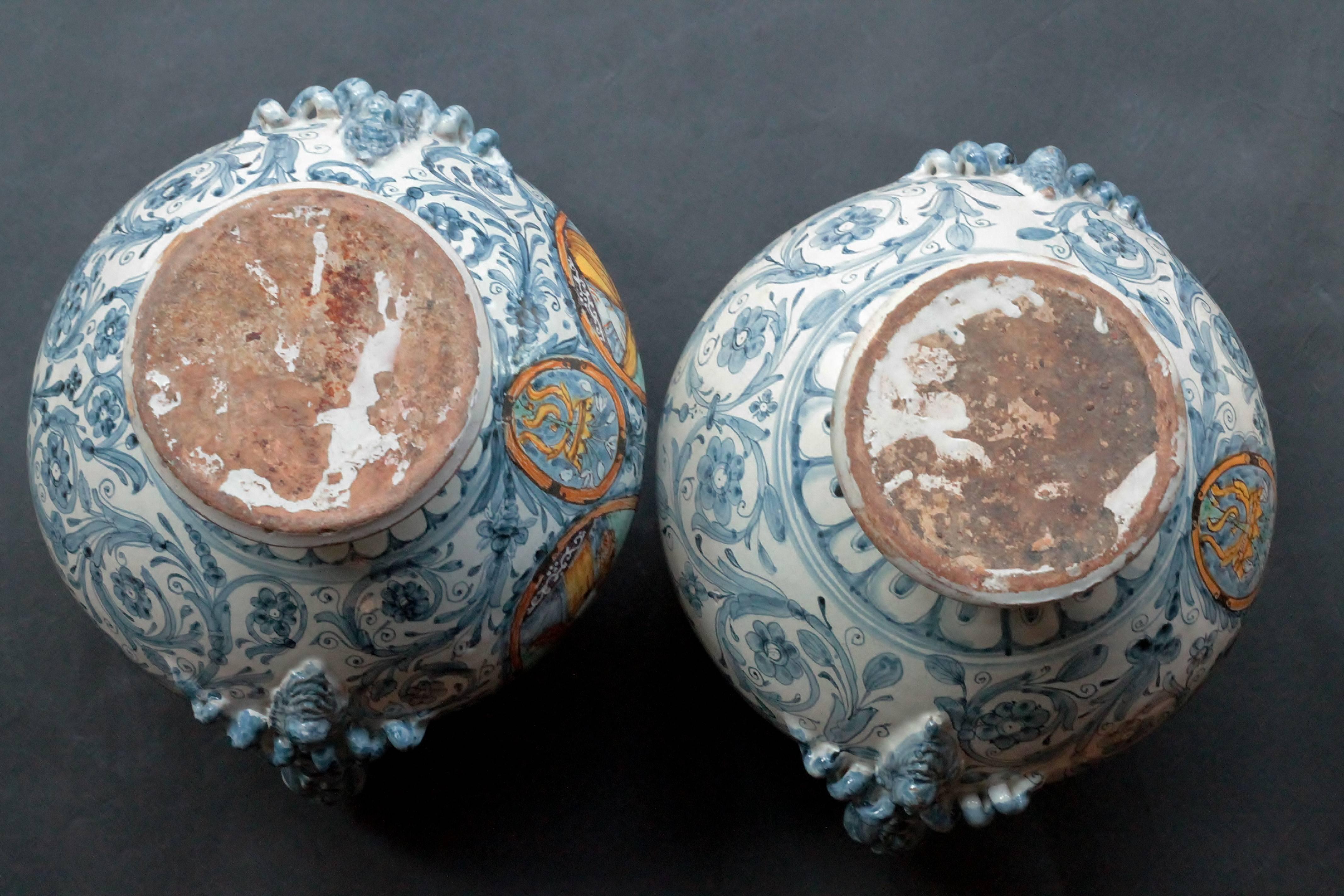 Mid-17th Century Sienne, Pair of Vases in Faïence Dated 1661, Italy For Sale