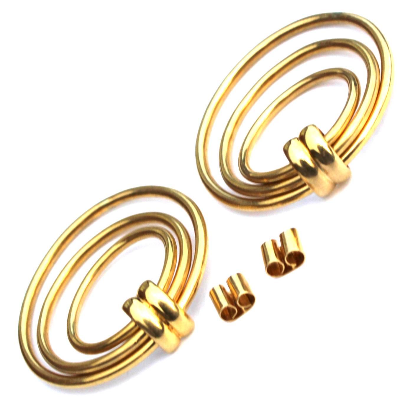 18-Carat Yellow Gold Triple Loop Earrings For Sale 3