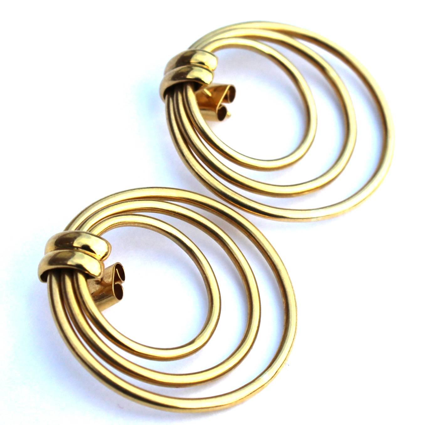 18-Carat Yellow Gold Triple Loop Earrings For Sale 4
