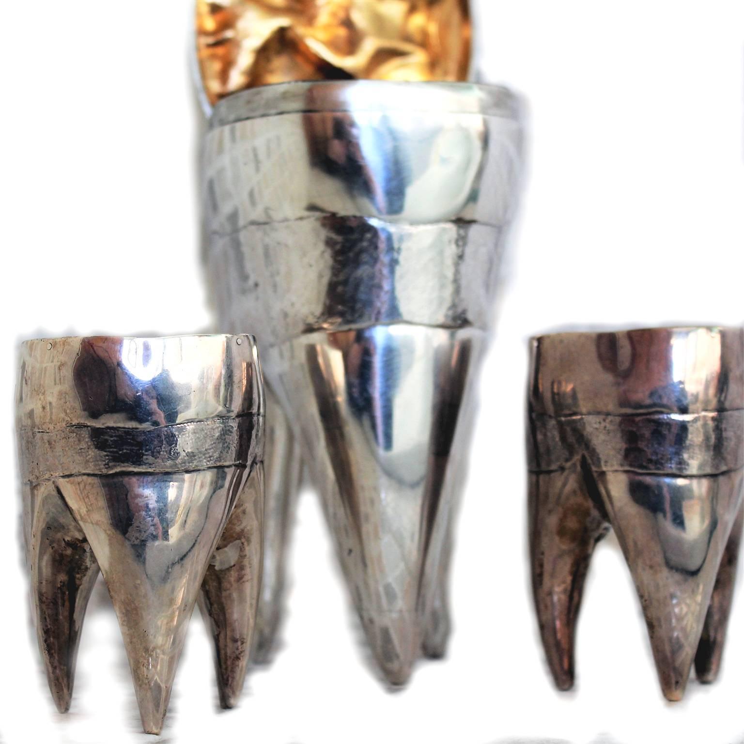 Alfred Dunhill Silver Cigarette Box and Ashtrays Modelled as Molar Teeth For Sale 3