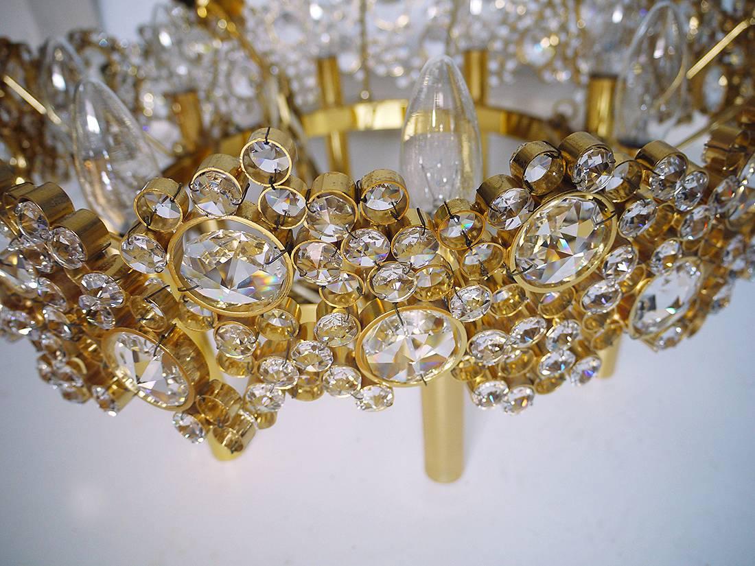 German 1970 Hollywood Regency Palwa Bubble Chandelier Swarovski Crystal Gilded Brass For Sale