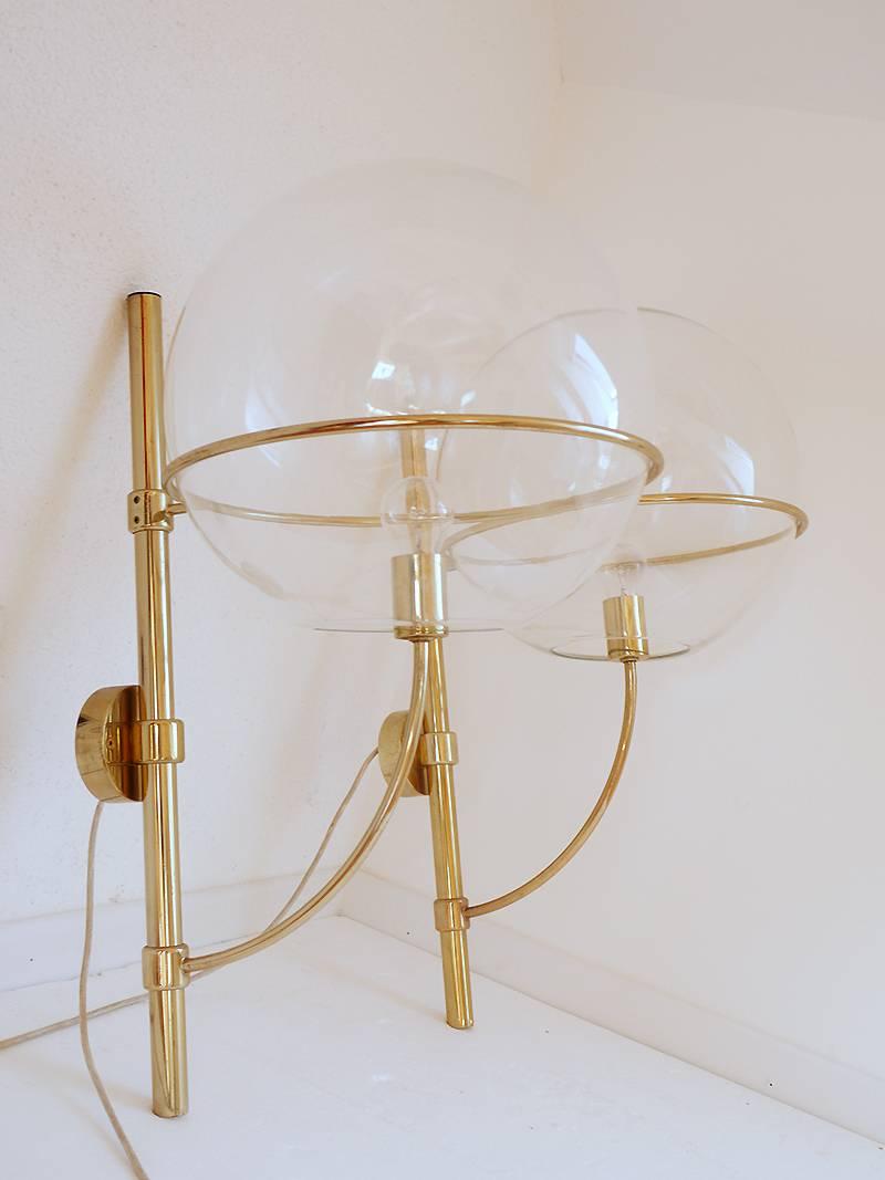 Mid-Century Modern Huge Pair of Wall Sconces Lyndon by Vico Magistretti for O-Luce, 1977
