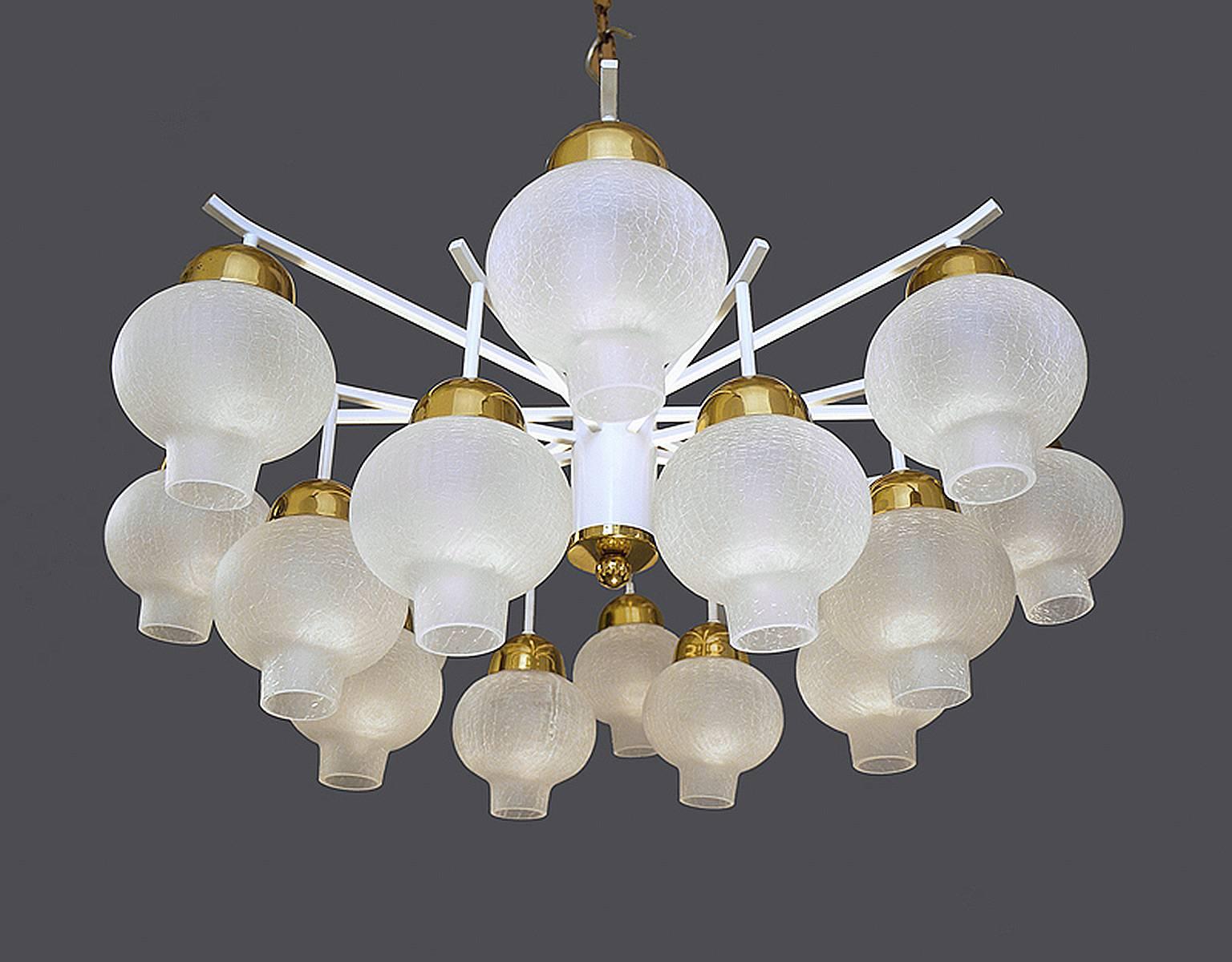 Large midcentury frosted glass ceiling fixture with 16 glass balls and white and gold plated frame.
The lamp takes 16 small Edison bulbs.
Diameter glass balls: ca. 4.5" / 11.5 cm.
 