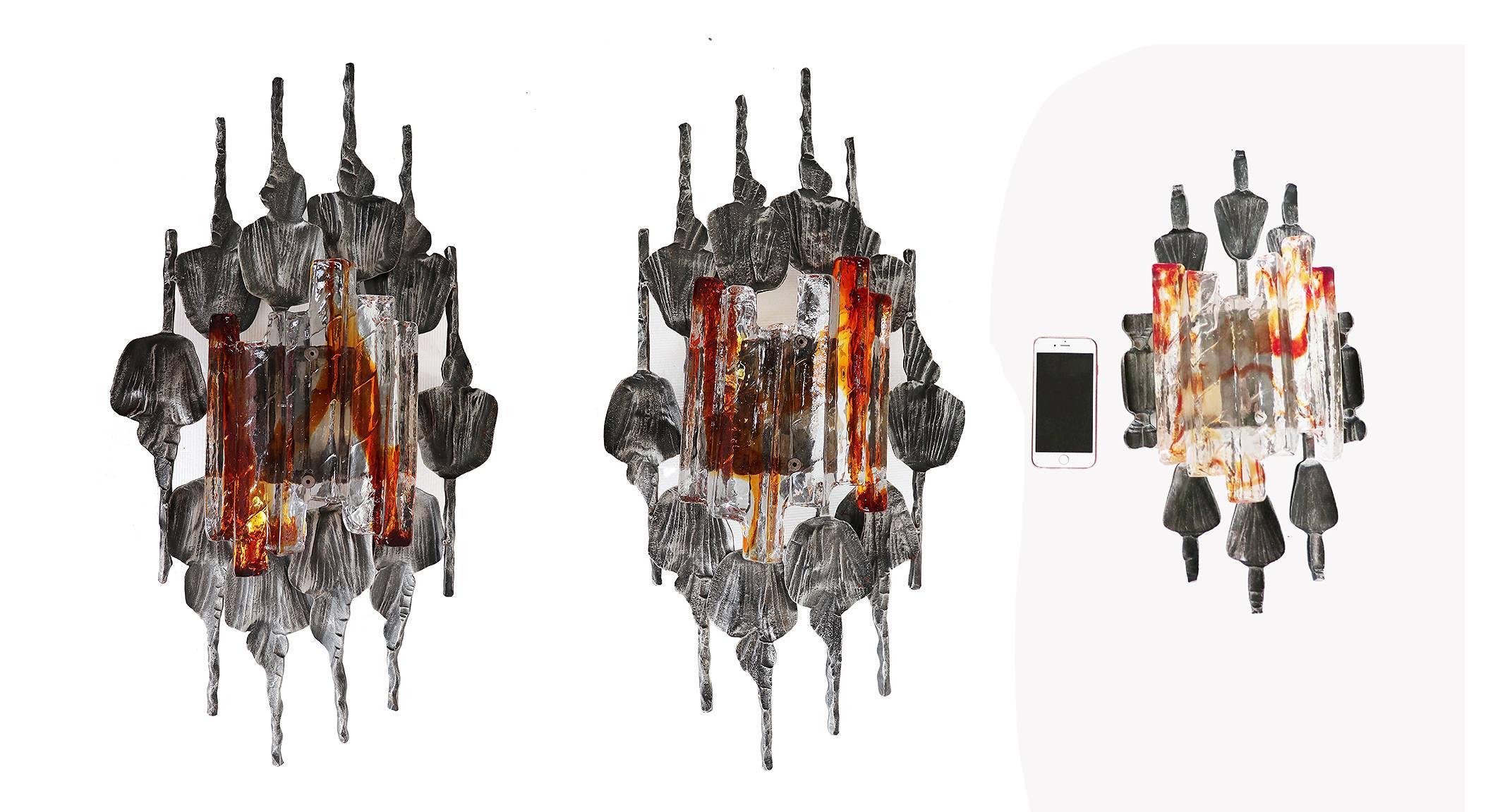 Milieu du XXe siècle 1 'de 2' Paire de grandes appliques murales brutalistes, Tom Ahlström & Hans Ehrlich, Suède en vente