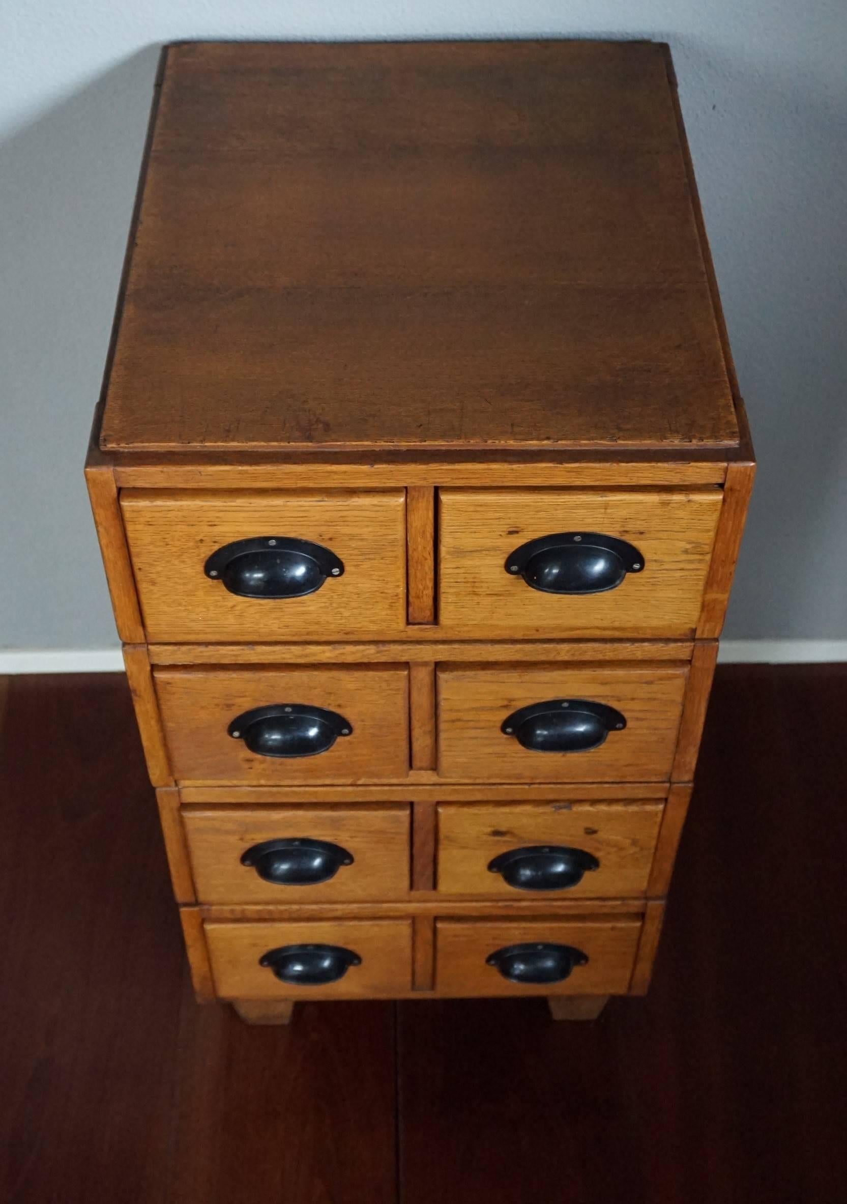 Unique 1930s dismountable filing cabinet for small cards and alike.

From a local artist with too many projects on his hand we acquired this unfinished, but rather good looking cabinet with as much as eight drawers in four dismountable oak sections.