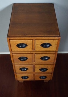 Early 20h Century Small Chest of Drawers / Art Deco Era Oak Filing Cabinet