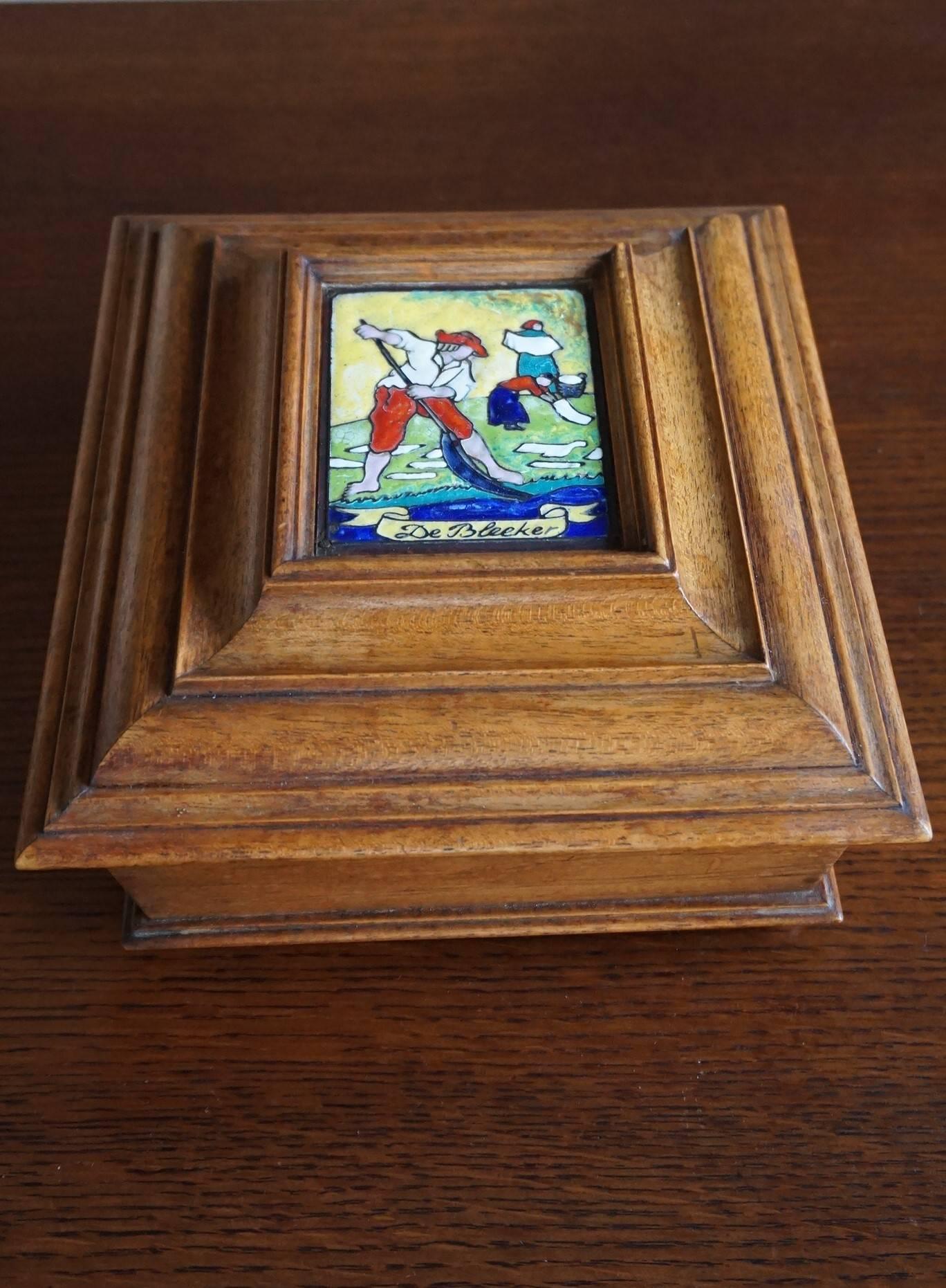 Hand-Crafted Unique Late 19th Century Dutch Colonial Teakwood Box Inlaid with Enamel Plaque For Sale