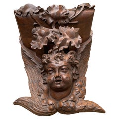 Extra groß und in Museumsqualität gotische Kunsthalterung Regal-Regalkorbel mit Engel-Skulptur