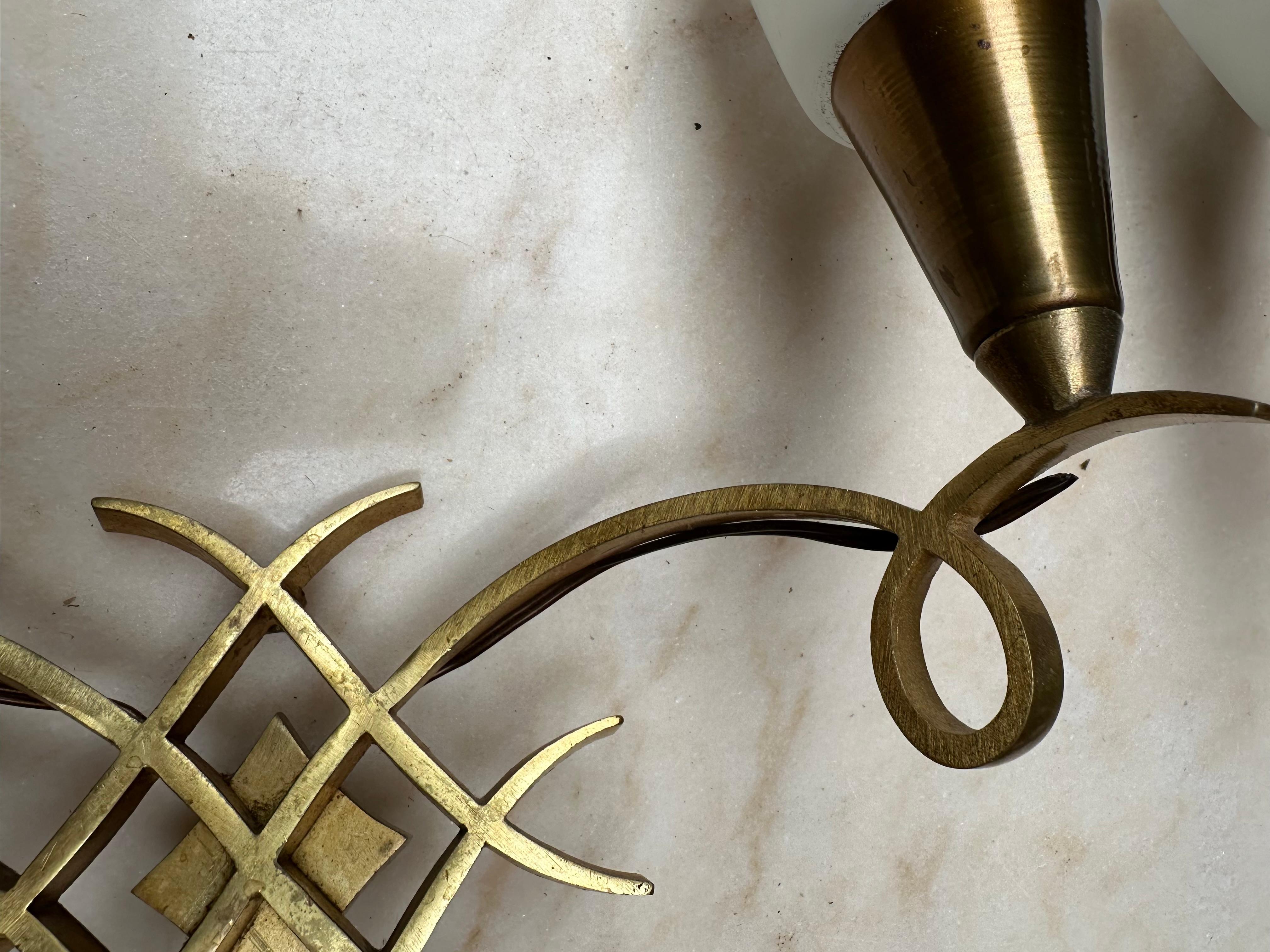 20th Century Pair of French Art Deco Bronze Wall Sconces Attributed to Jules Leleu For Sale