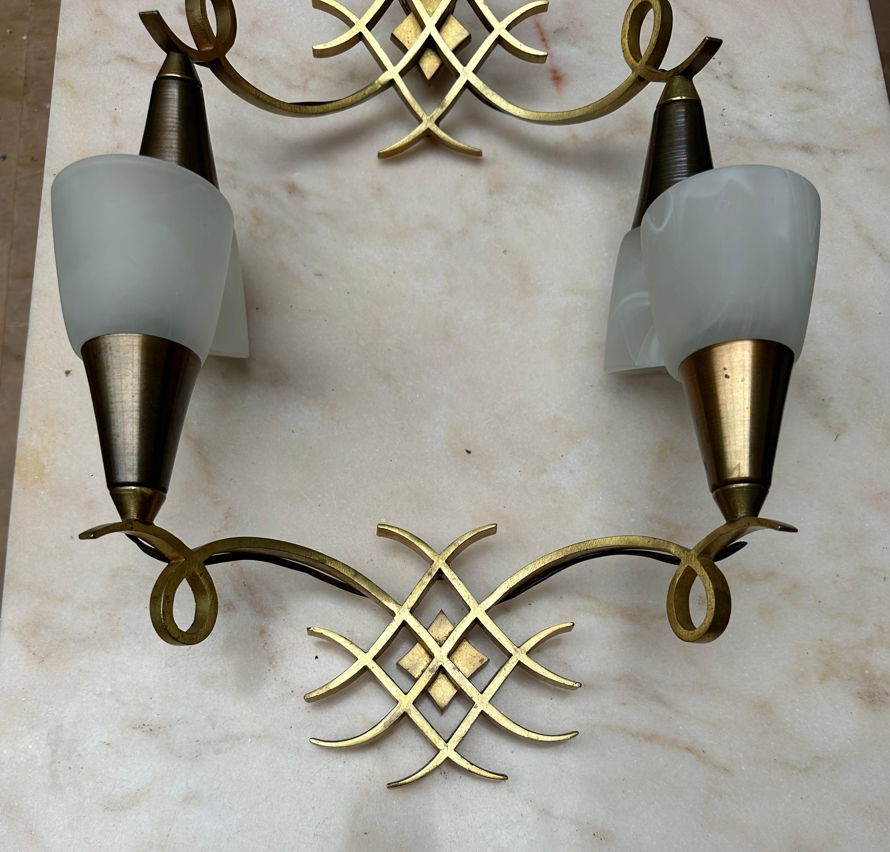 Pair of French Art Deco Bronze Wall Sconces Attributed to Jules Leleu For Sale 3