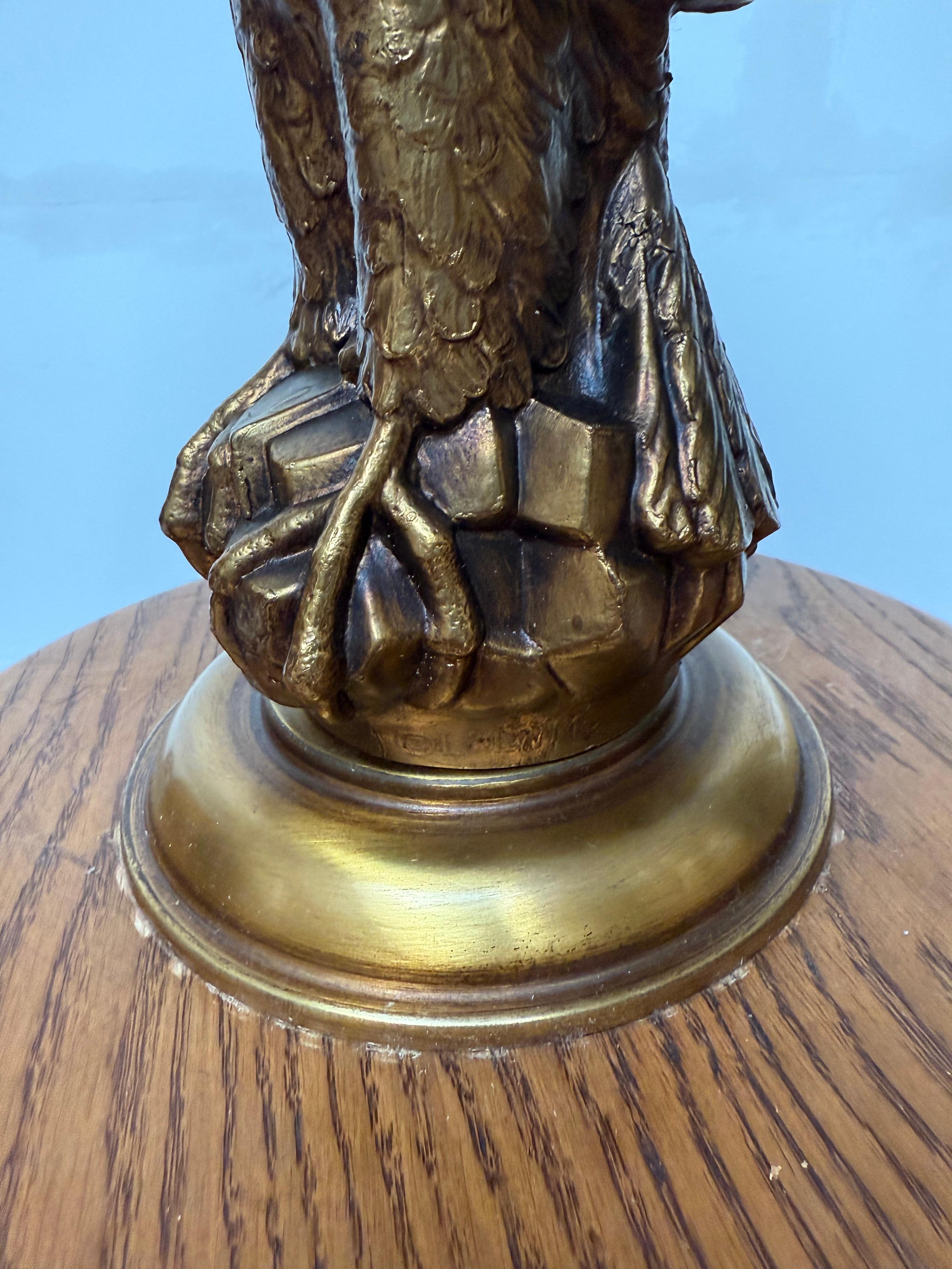 Stunning Oak and Bronzed w Bald Eagle Round End Table / Wine Table / Plant Stand For Sale 7